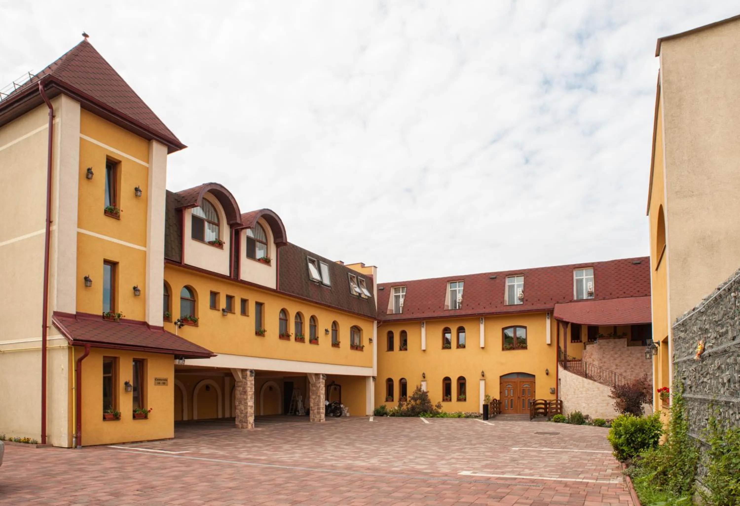Facade/entrance in Pension La Fontana