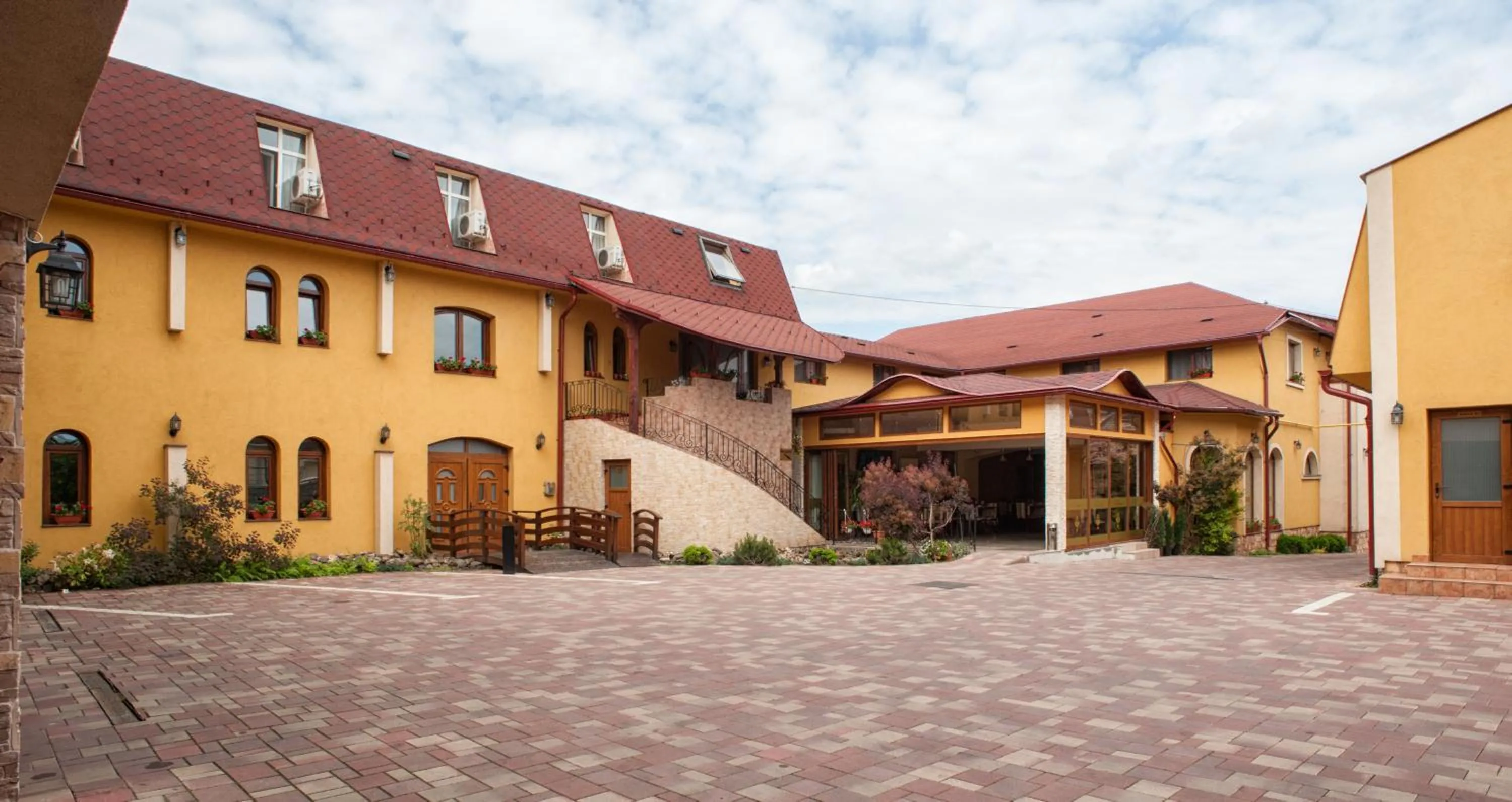 Facade/entrance in Pension La Fontana