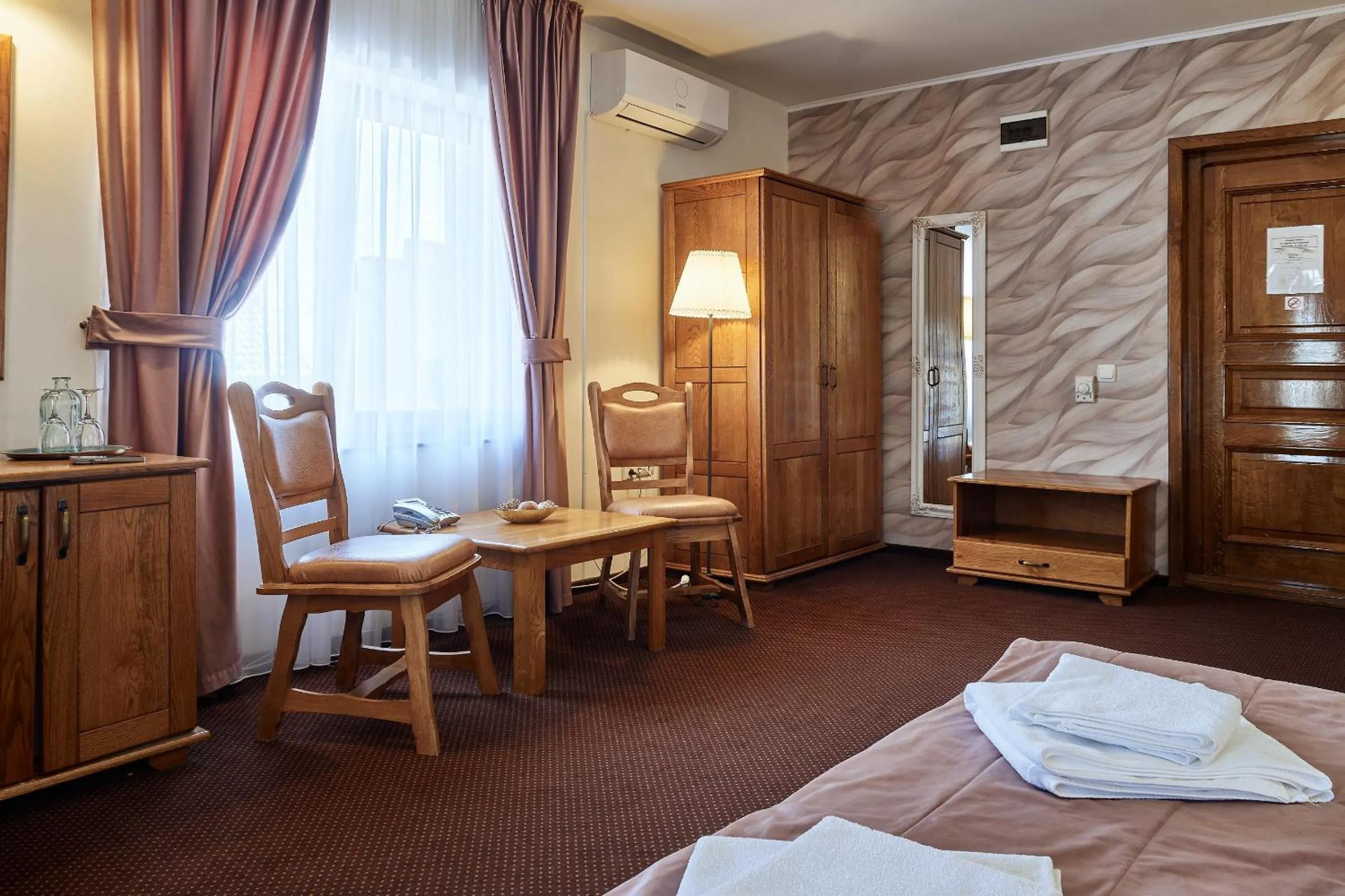 Bed in Pension La Fontana