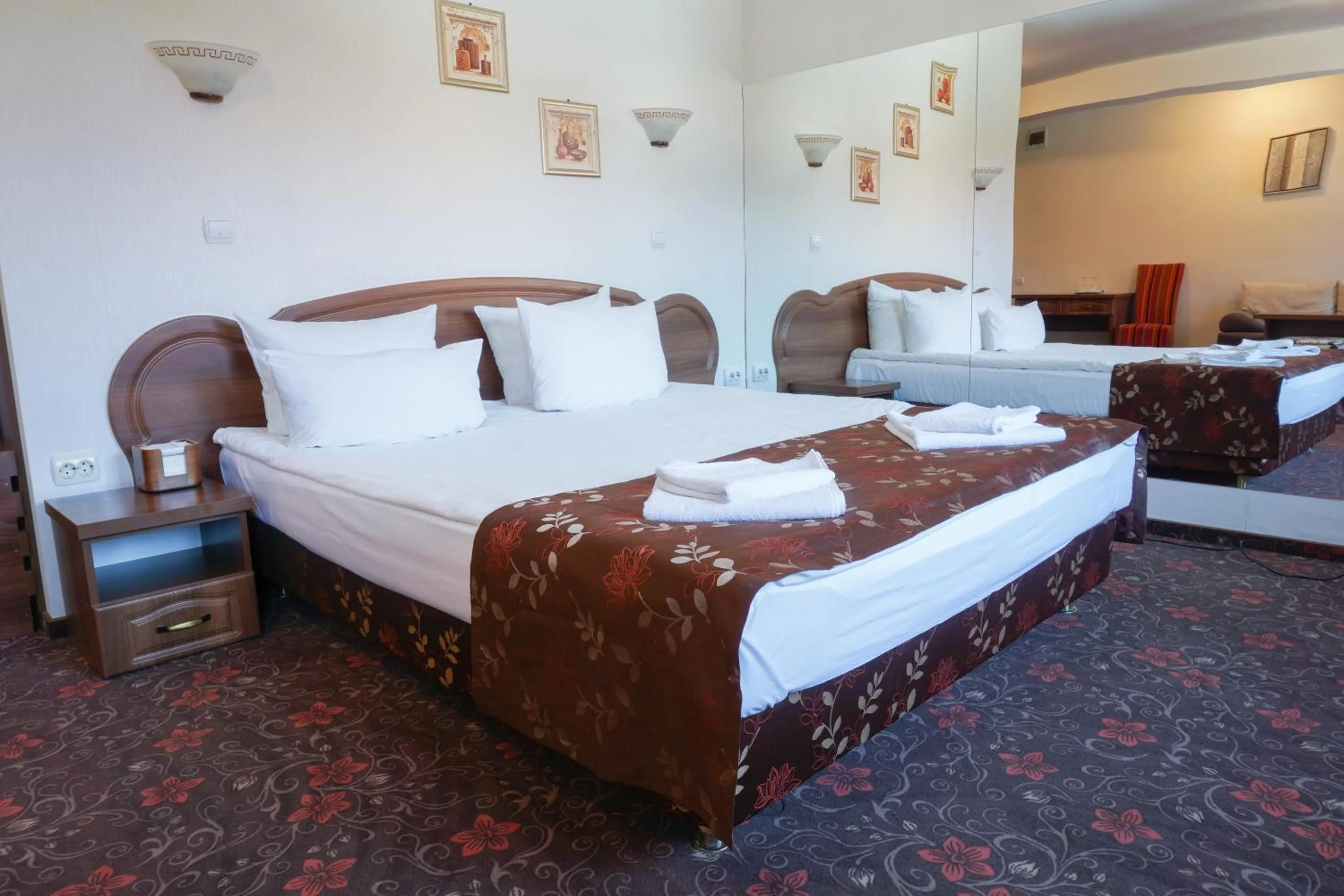 Bed in Pension La Fontana