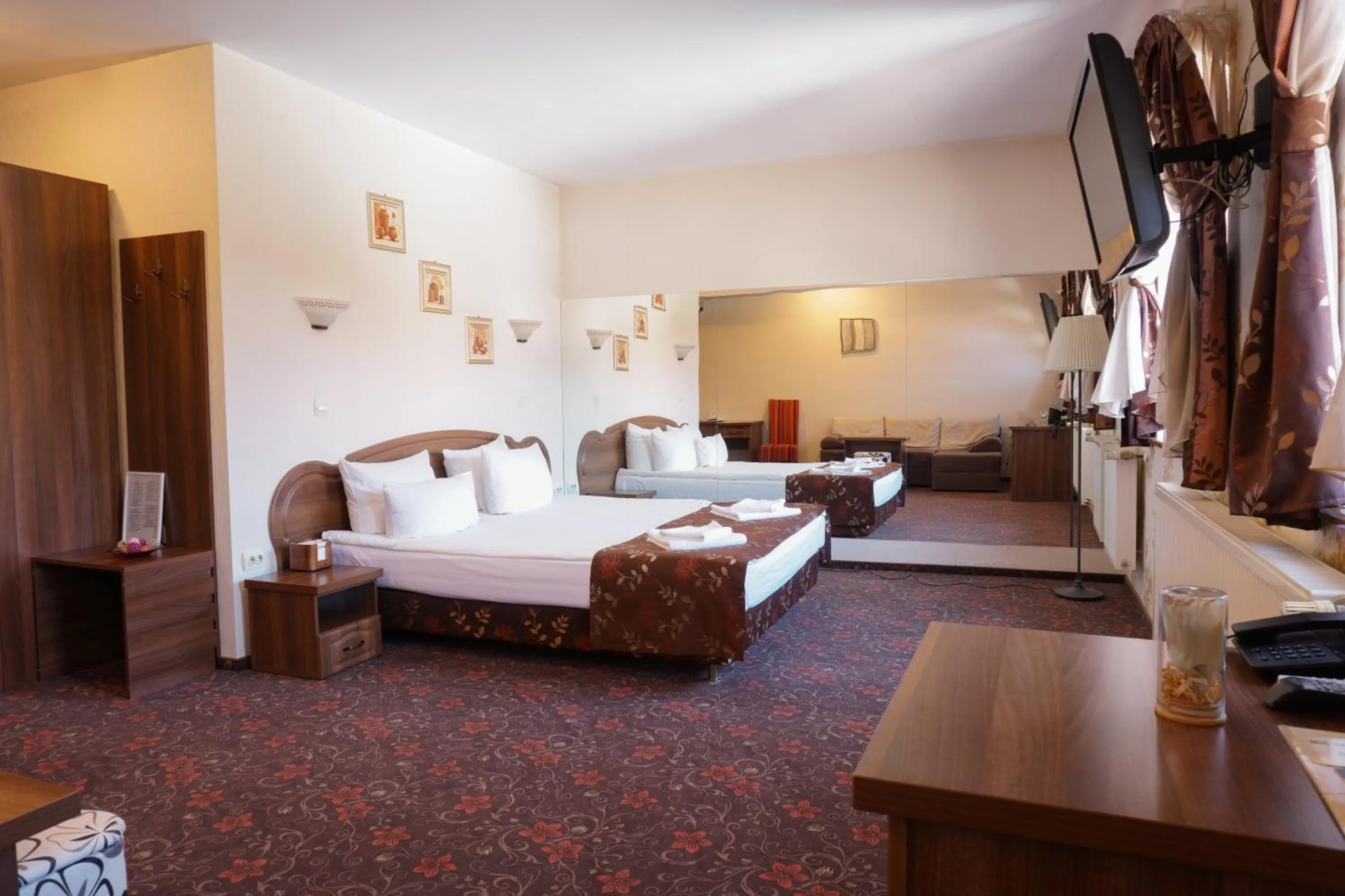 Bed in Pension La Fontana