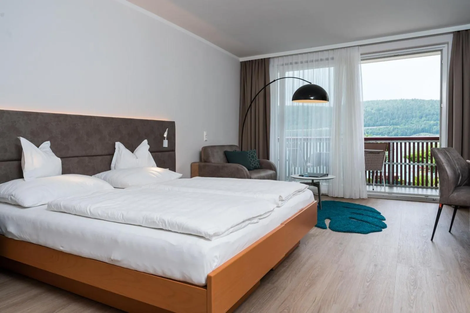 Photo of the whole room, Bed in Seehotel Vinzenz