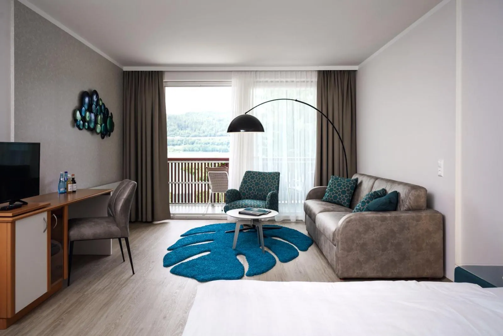 Photo of the whole room, Bed in Seehotel Vinzenz