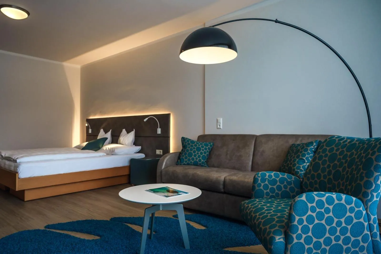 Photo of the whole room, Bed in Seehotel Vinzenz