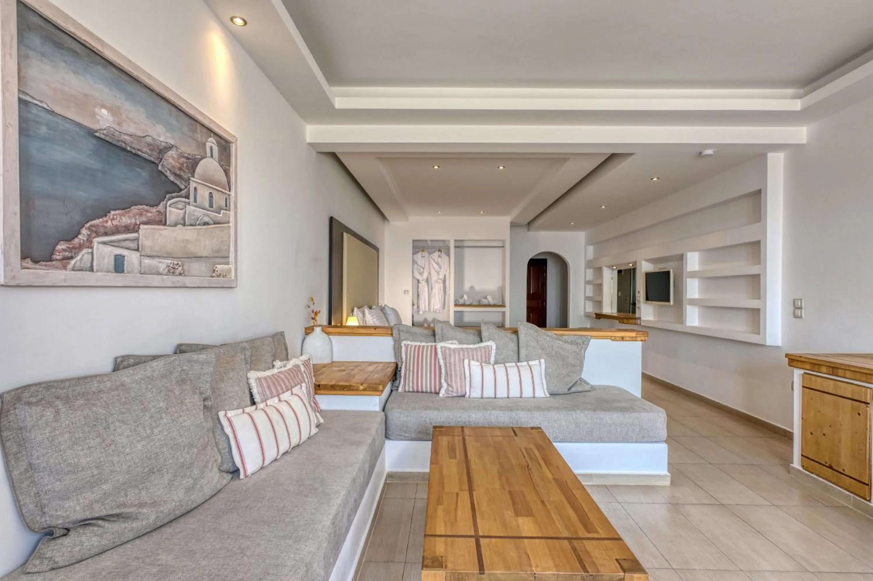 Splendour Hotel and Suites