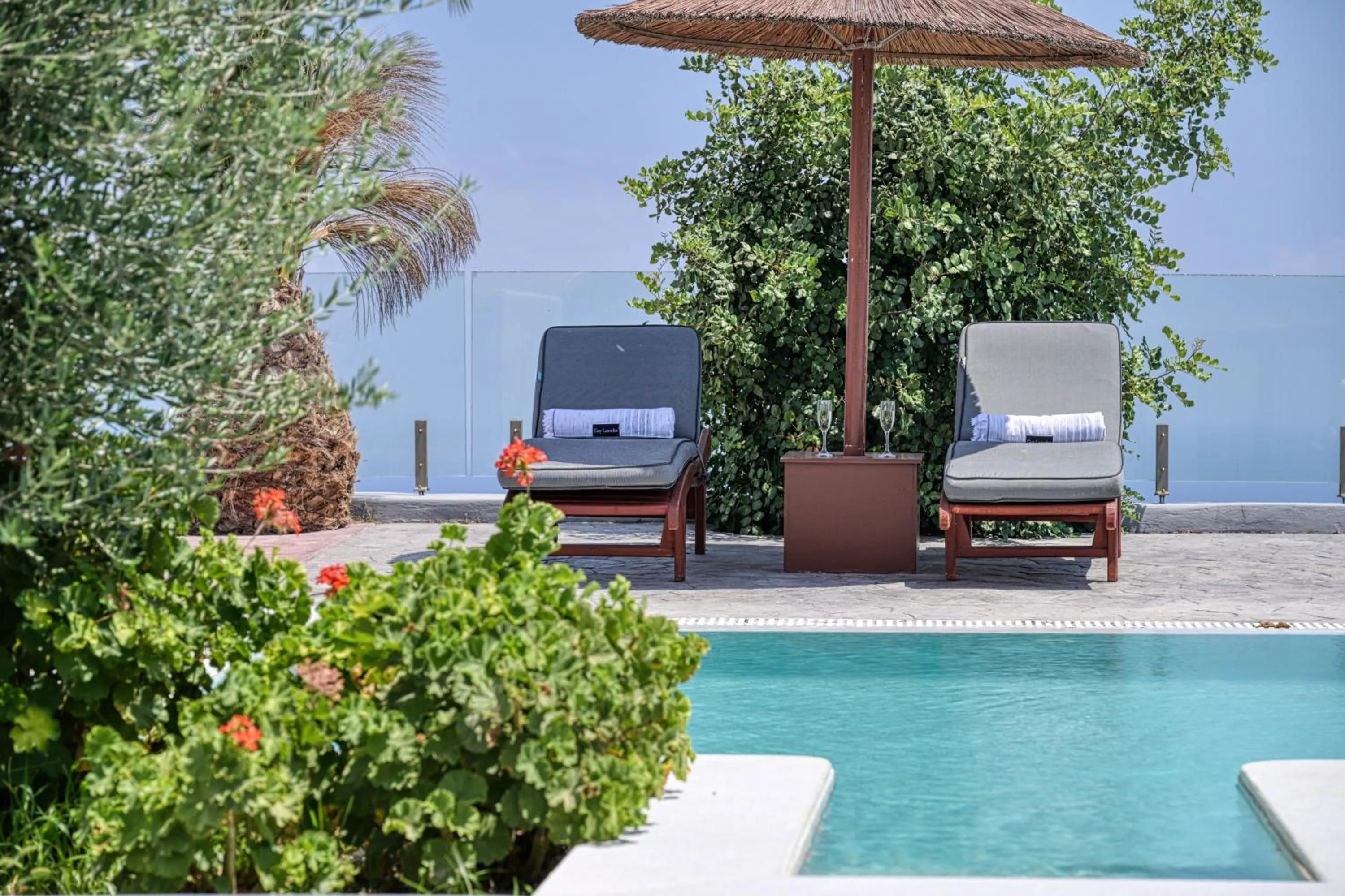 Splendour Hotel and Suites