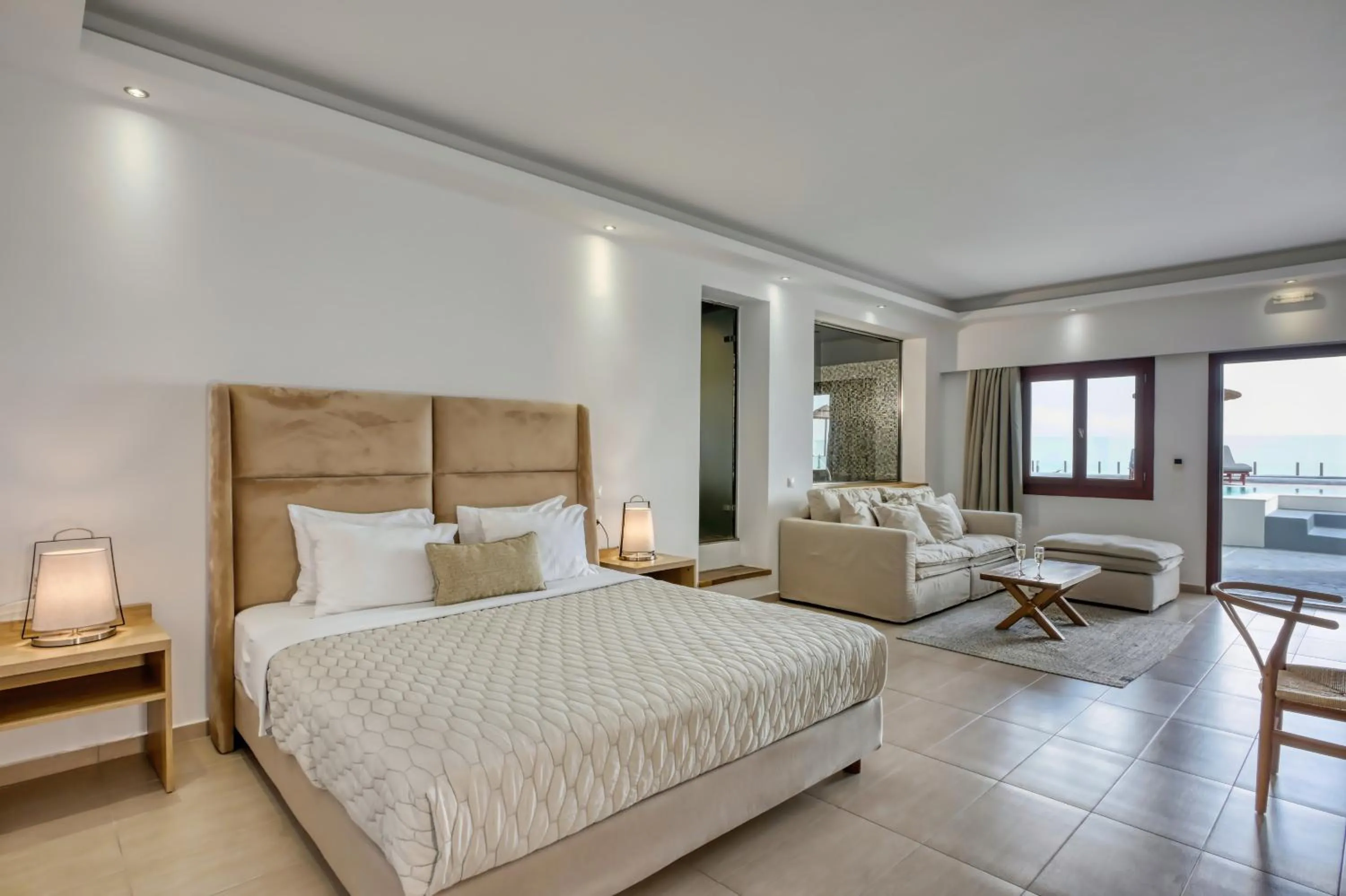 Bed in Splendour Hotel and Suites