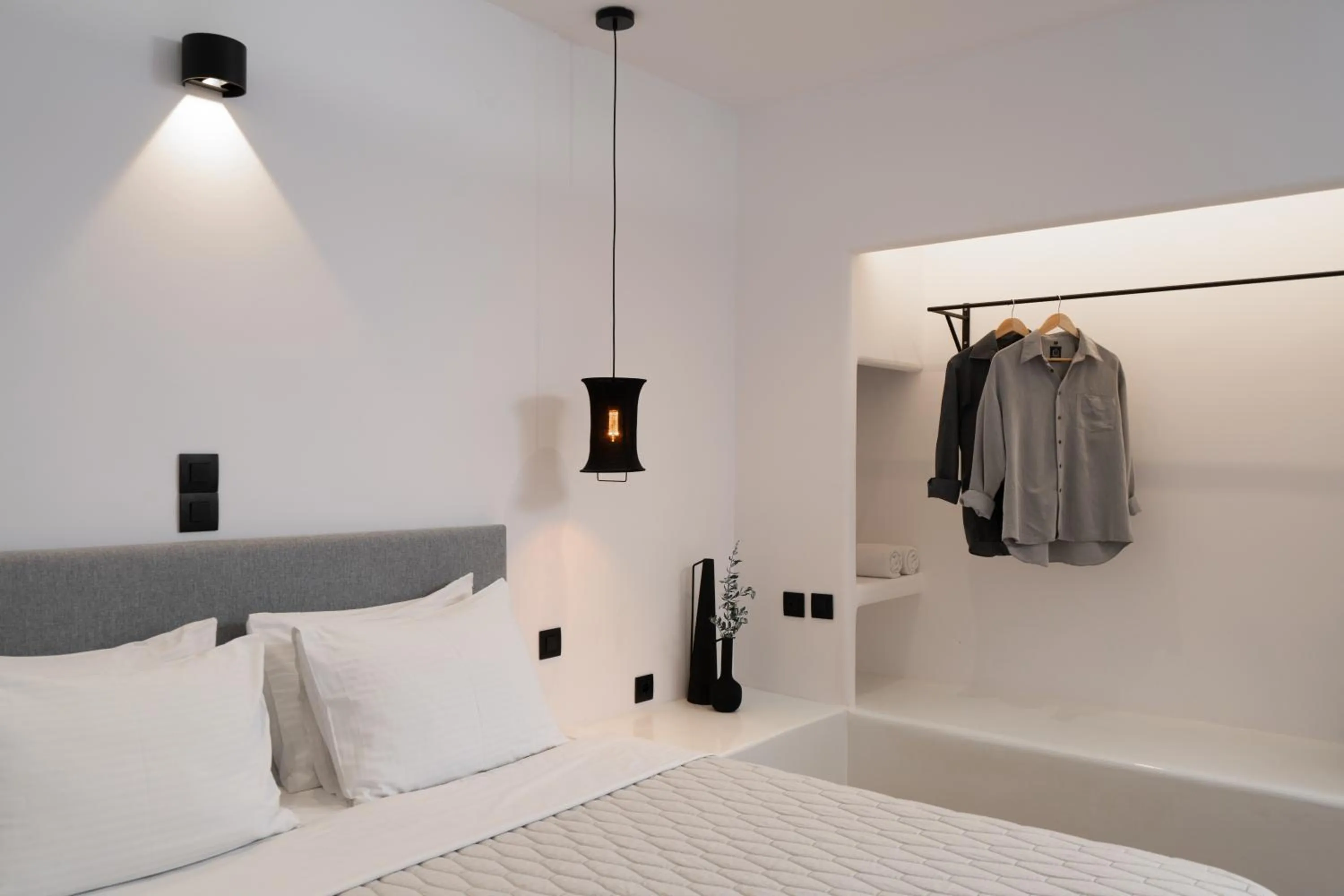 Bed in Splendour Hotel and Suites