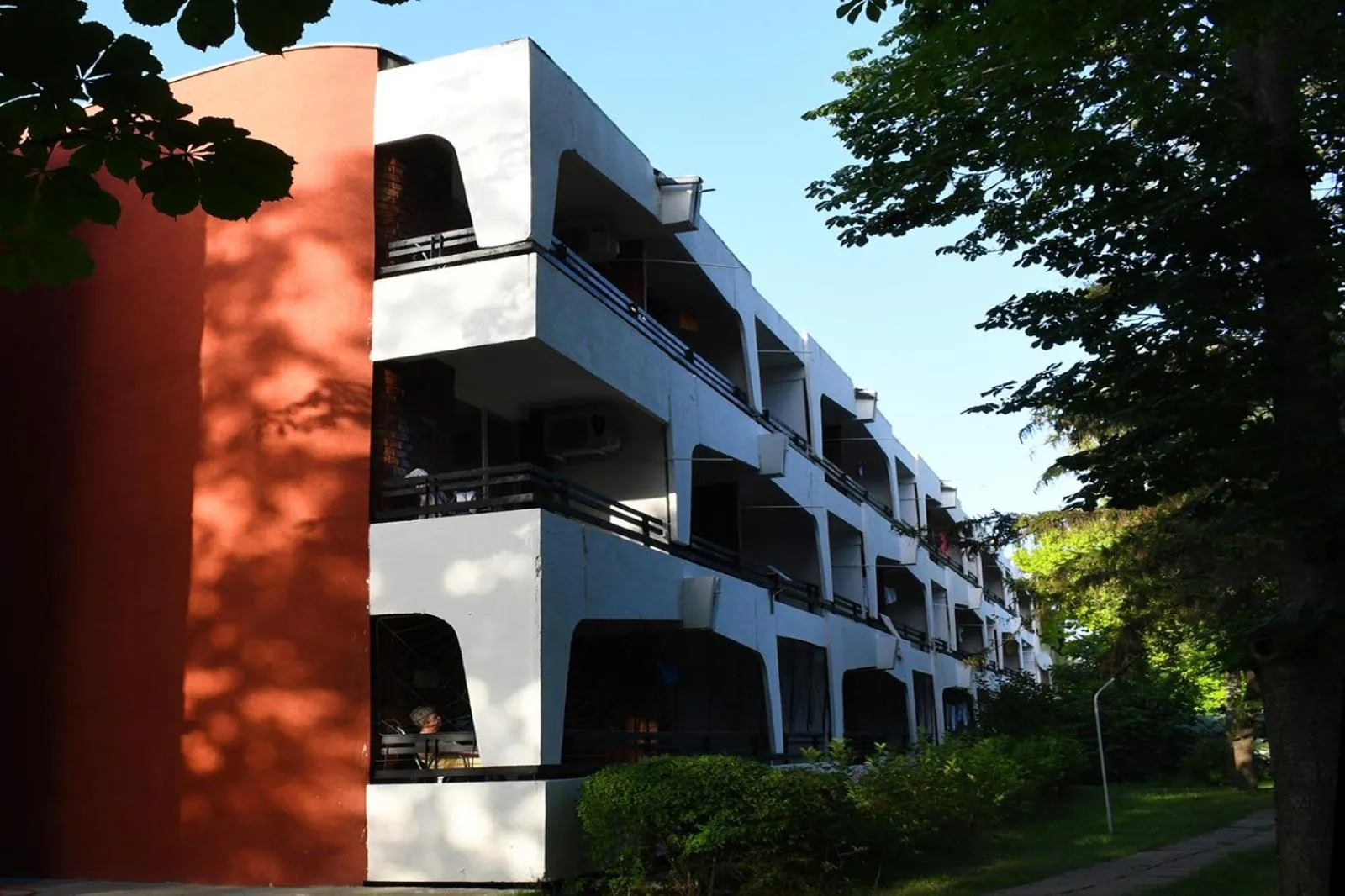 Property building in Hotel Sanda
