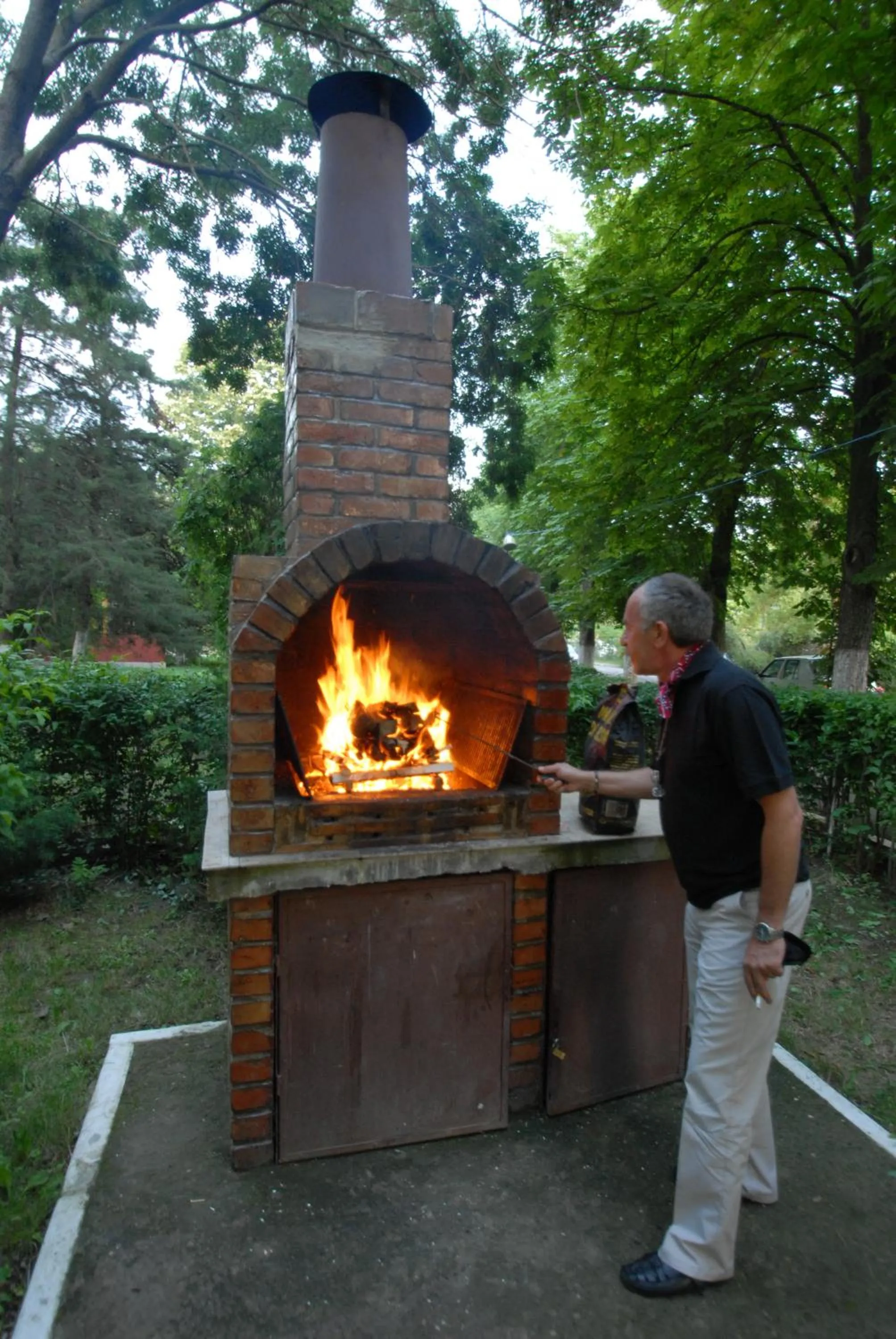 BBQ facilities in Hotel Sanda