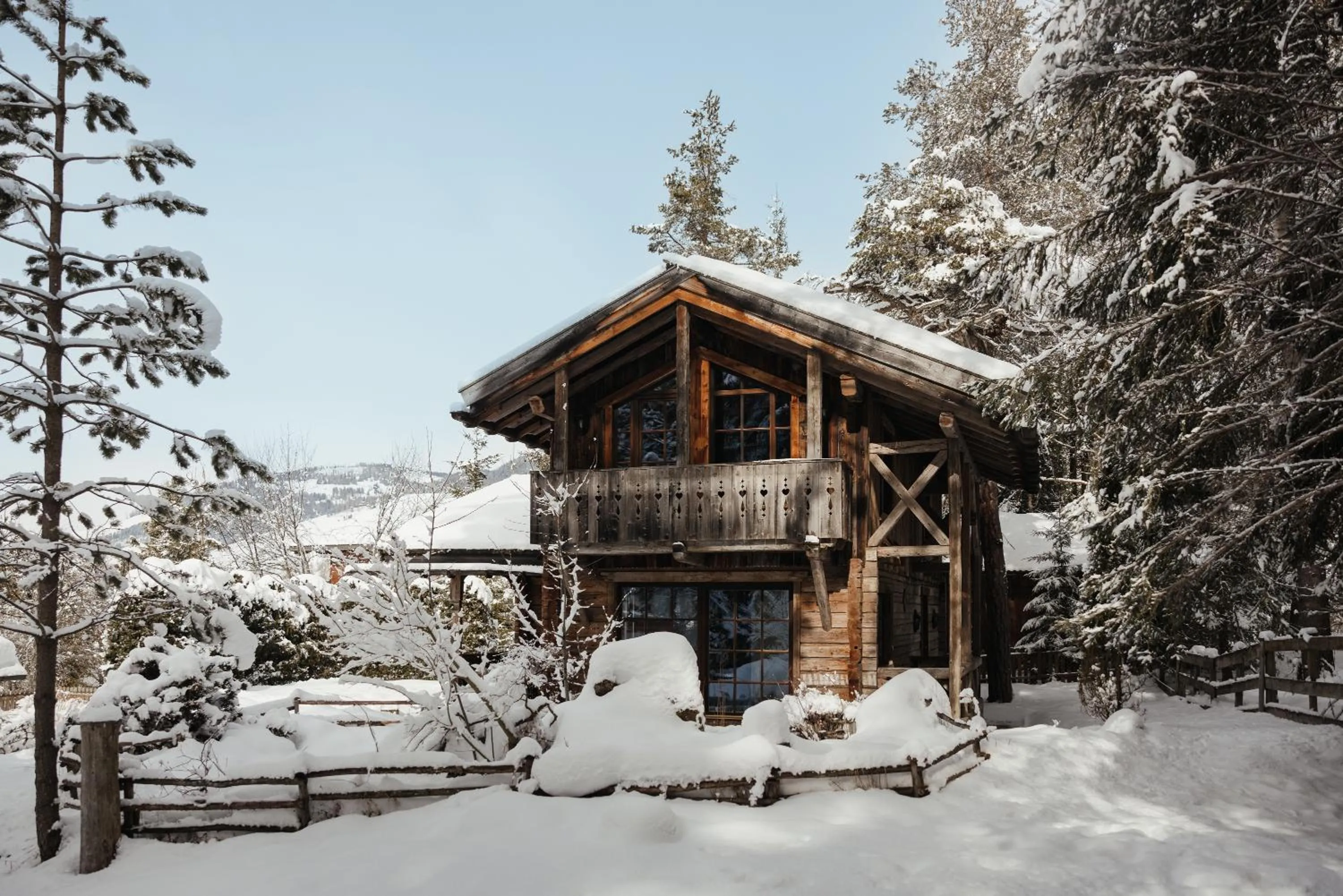 Property building in Hotel Chalet Corso