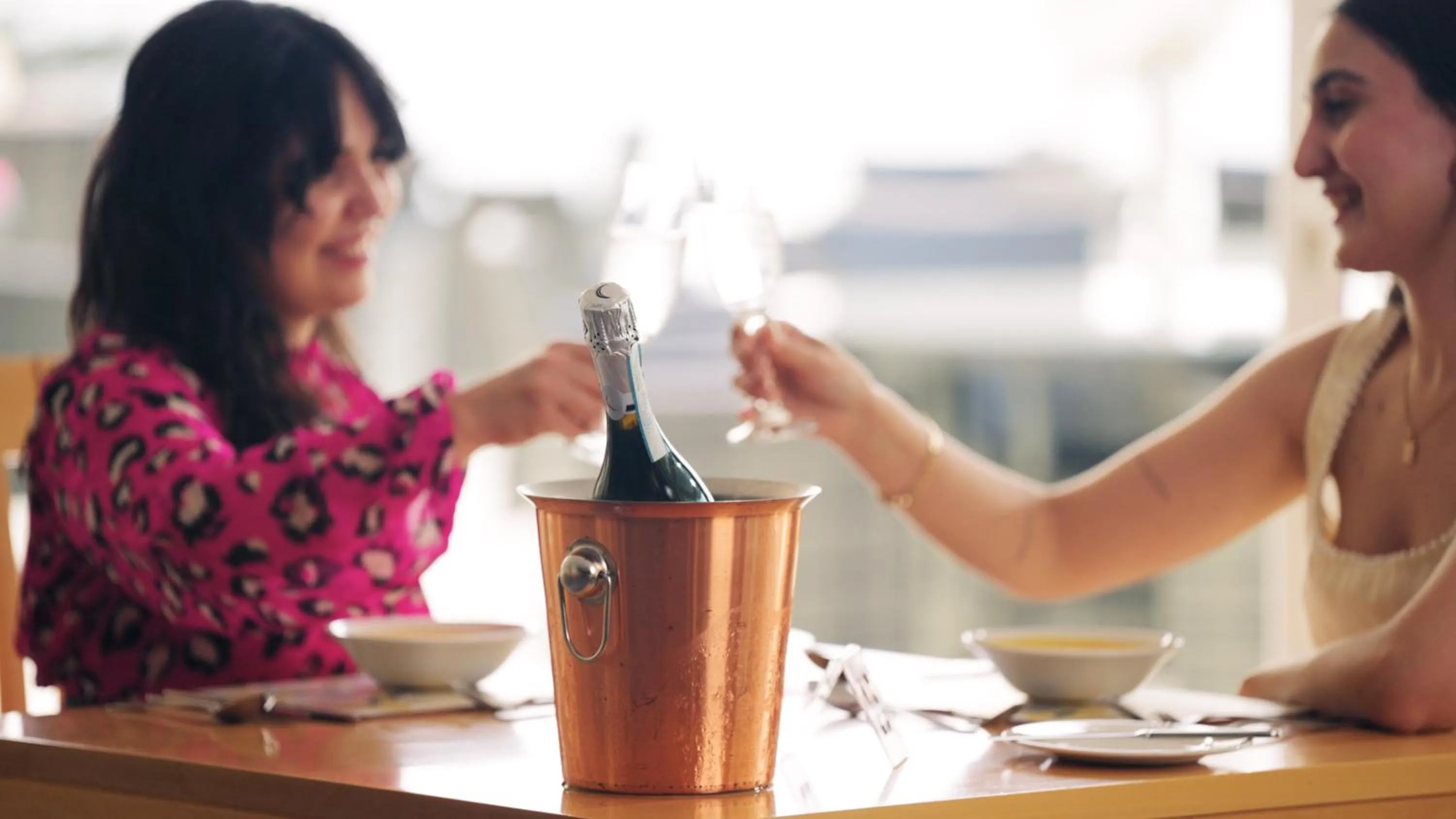 Food and drinks in Biarritz Hotel