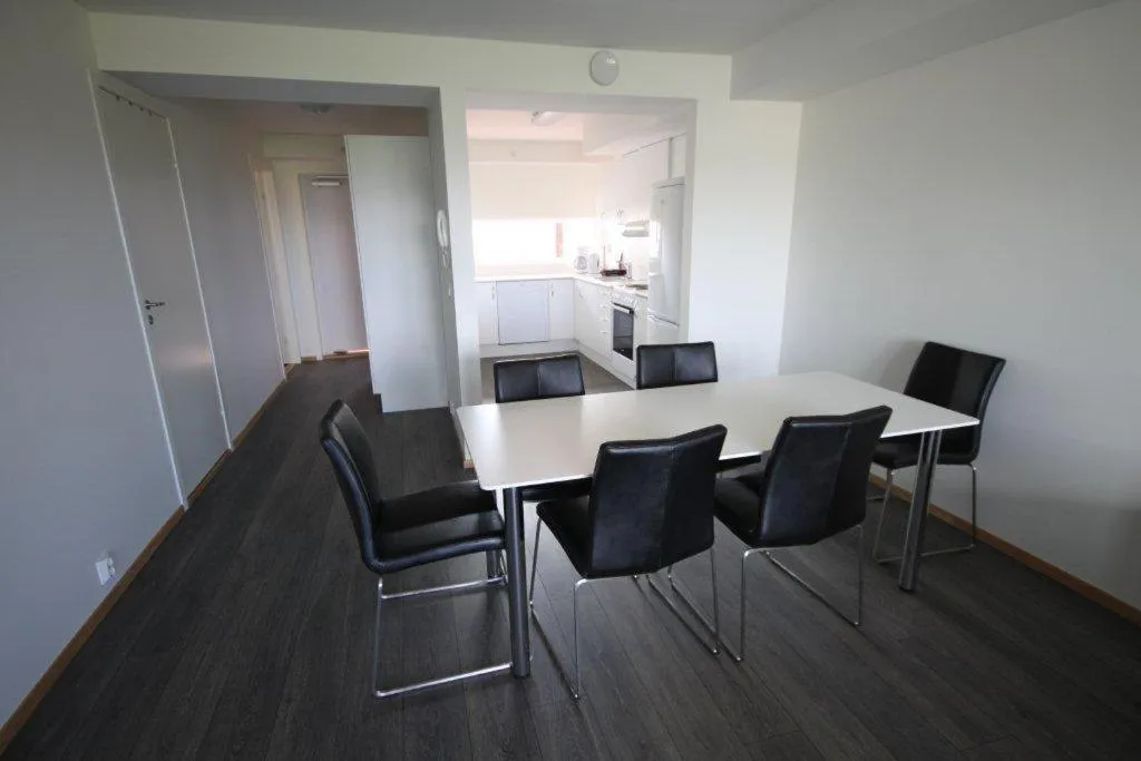 Dining area in Flotmyrgården Apartment Hotel
