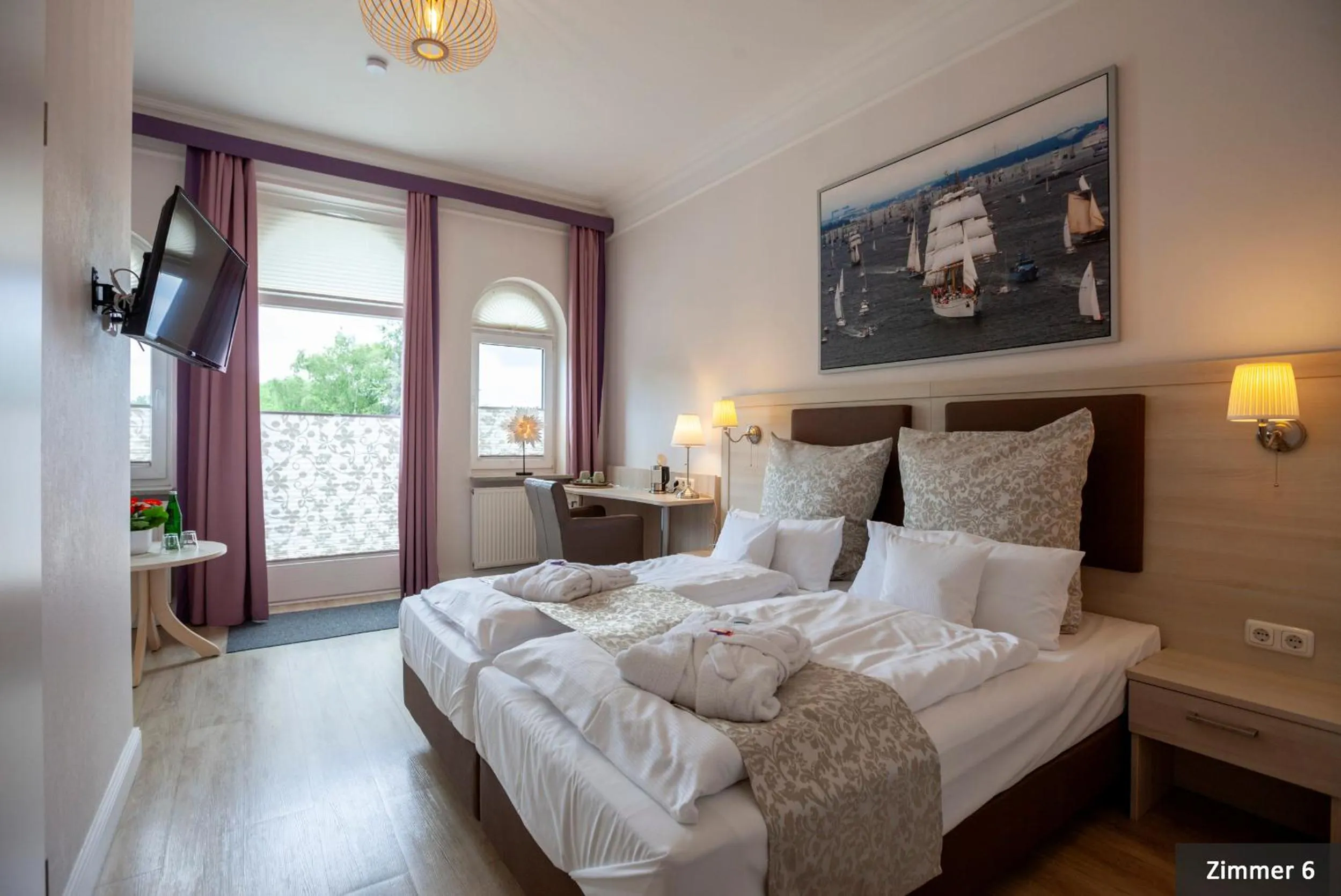 Bed in Hotel See-Villa