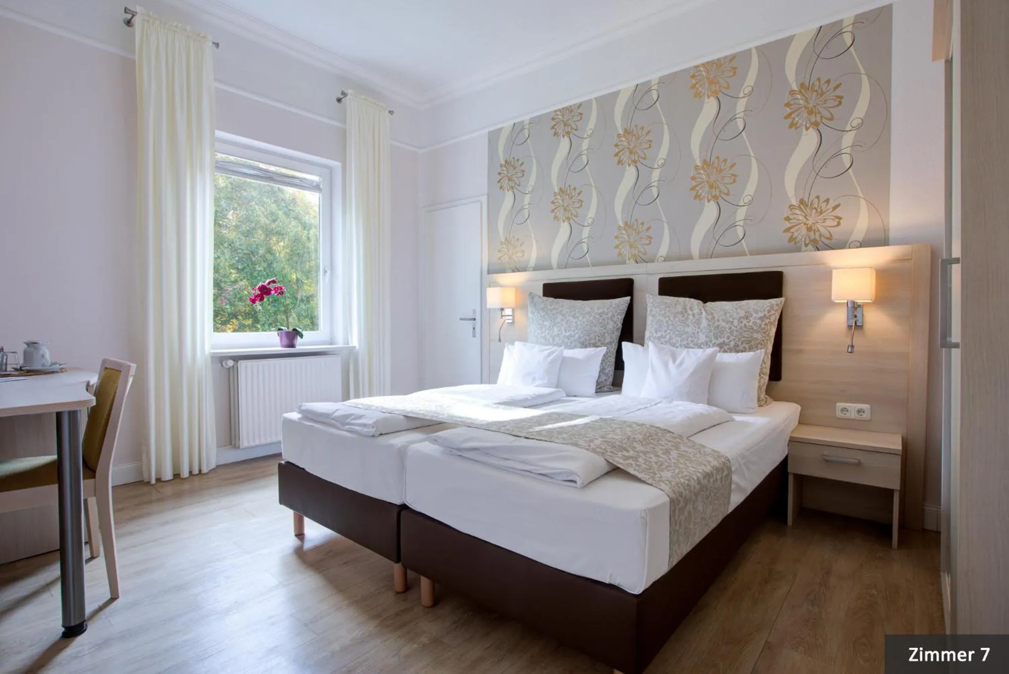 Bed in Hotel See-Villa