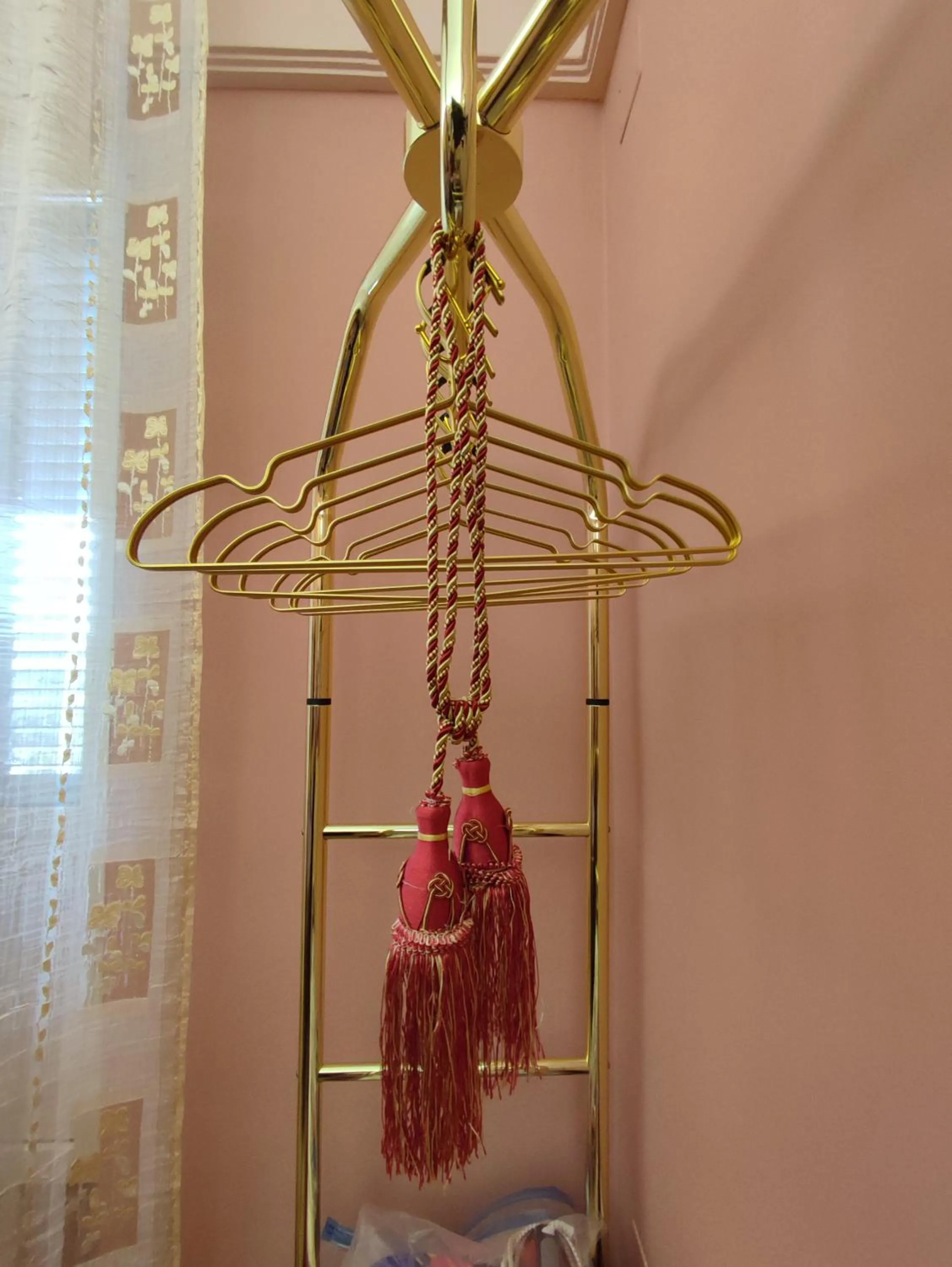 wardrobe in B&B Domvs tva