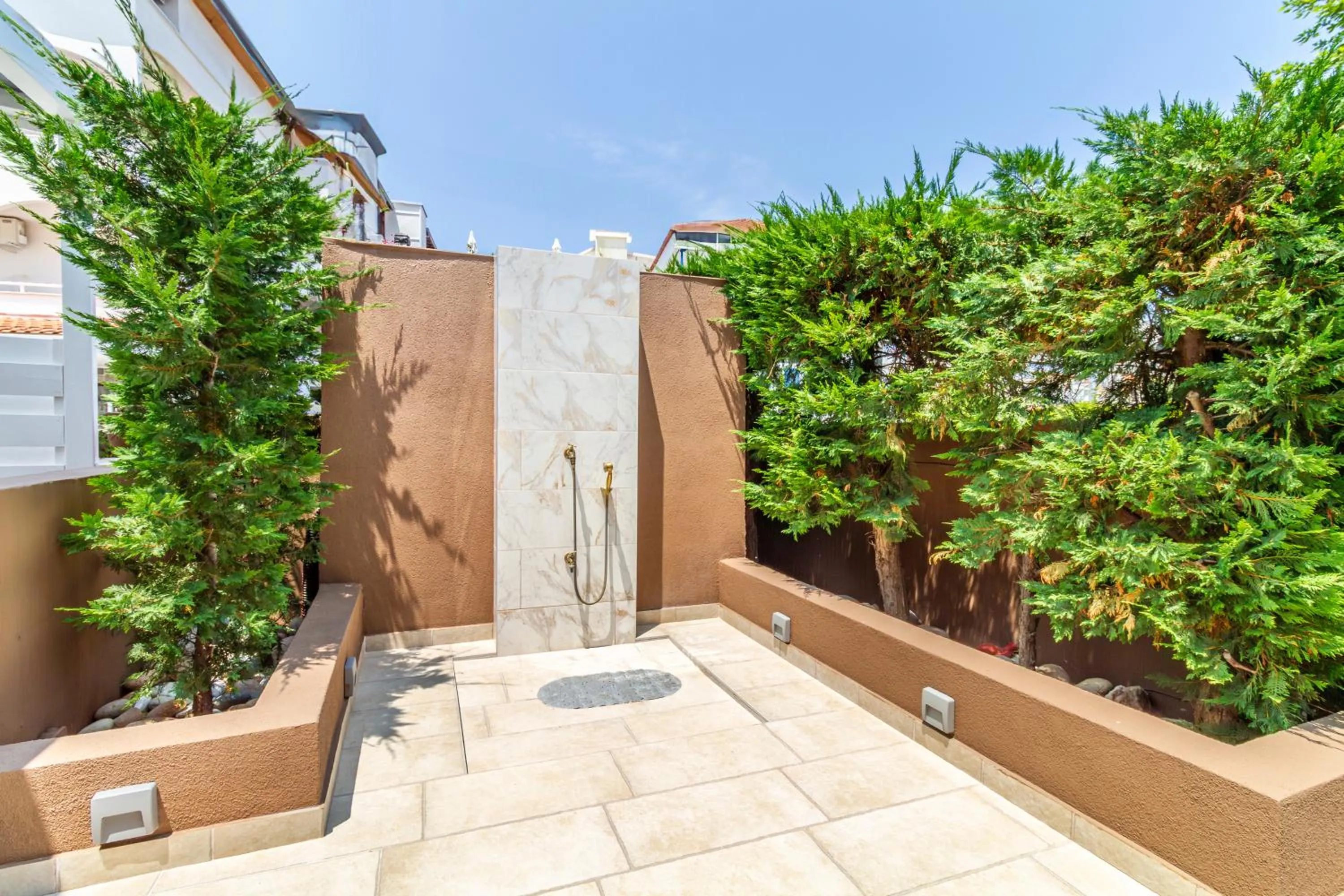 Shower in EllinFos Apartments