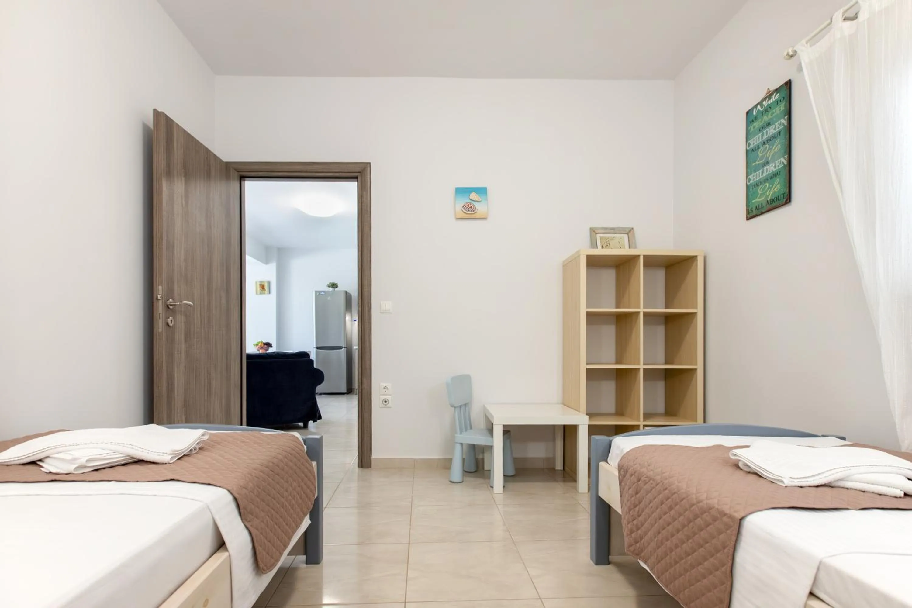 Bedroom, Bed in EllinFos Apartments