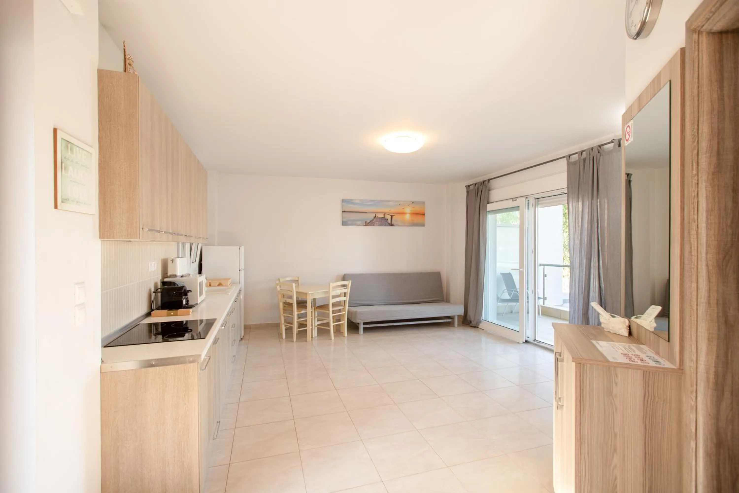 Seating area in EllinFos Apartments