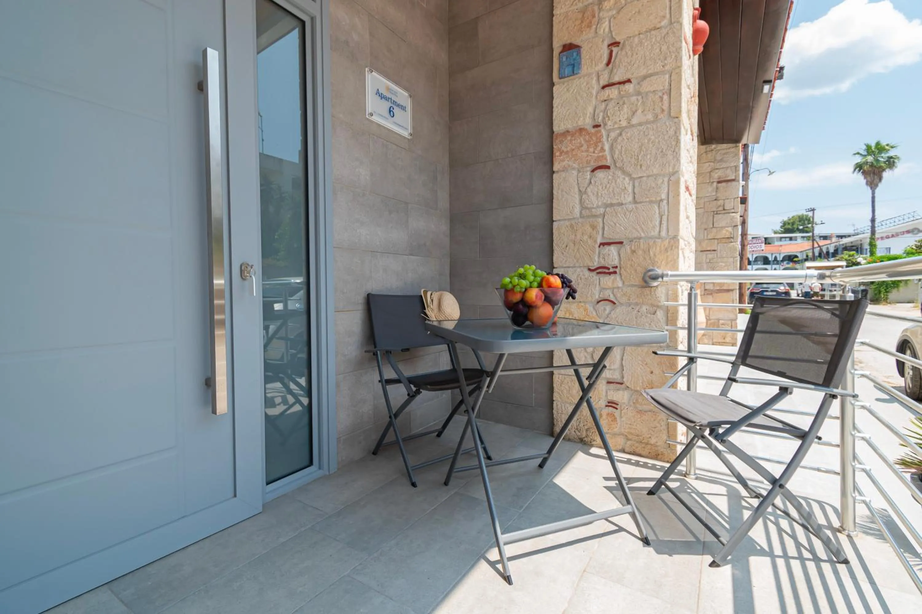 Day in EllinFos Apartments
