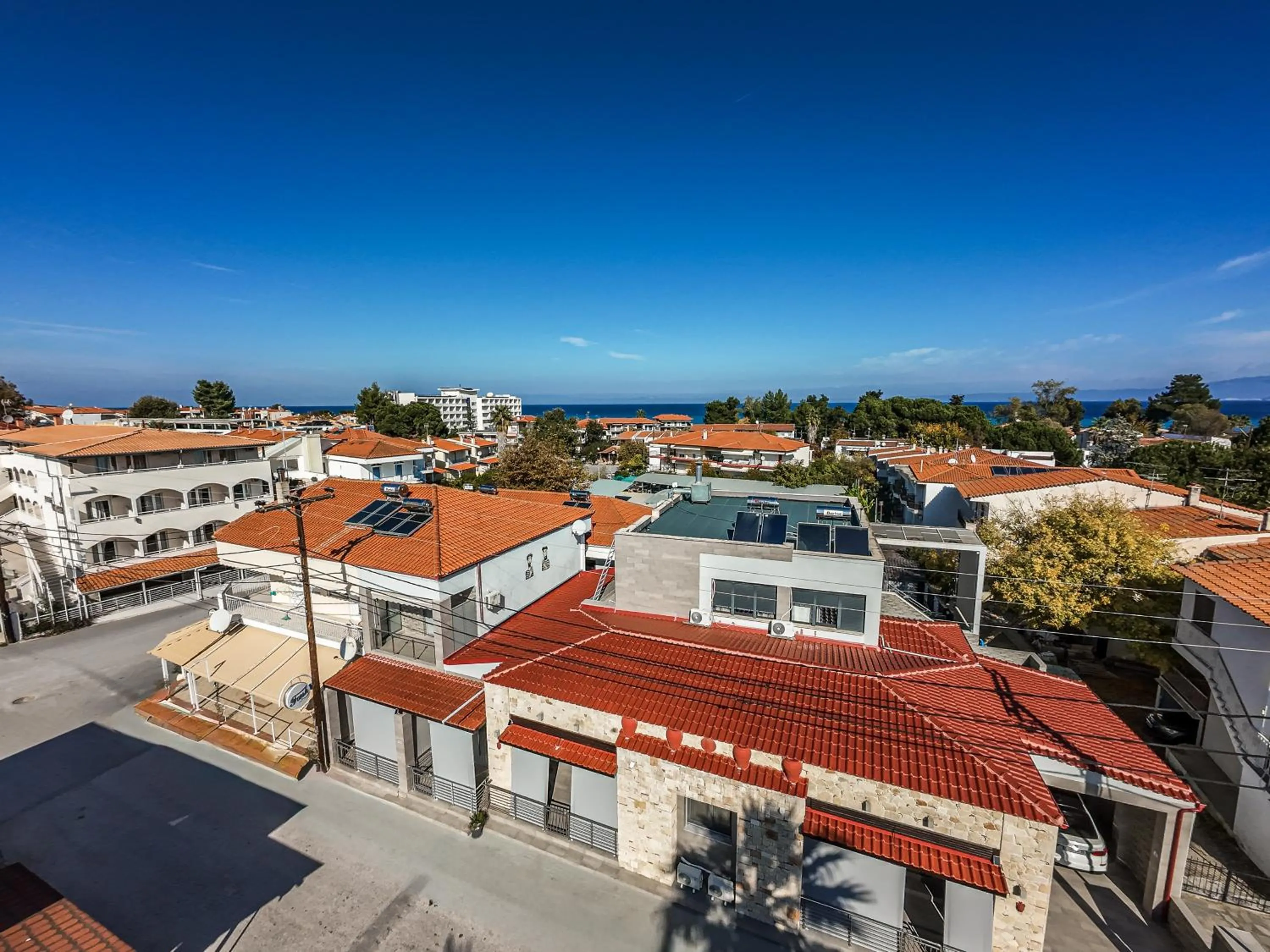 Property building in EllinFos Apartments
