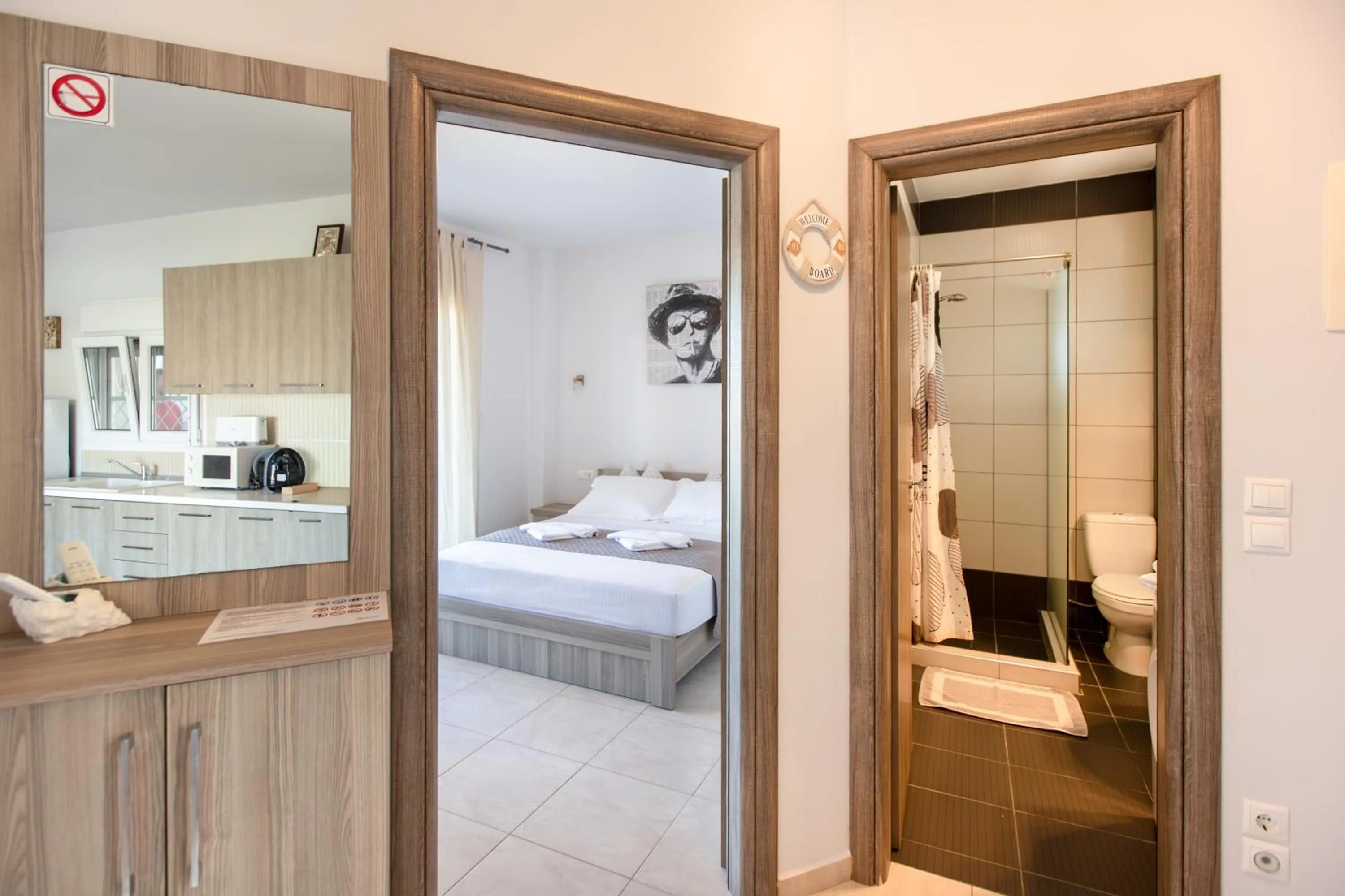 Bedroom, Bed in EllinFos Apartments