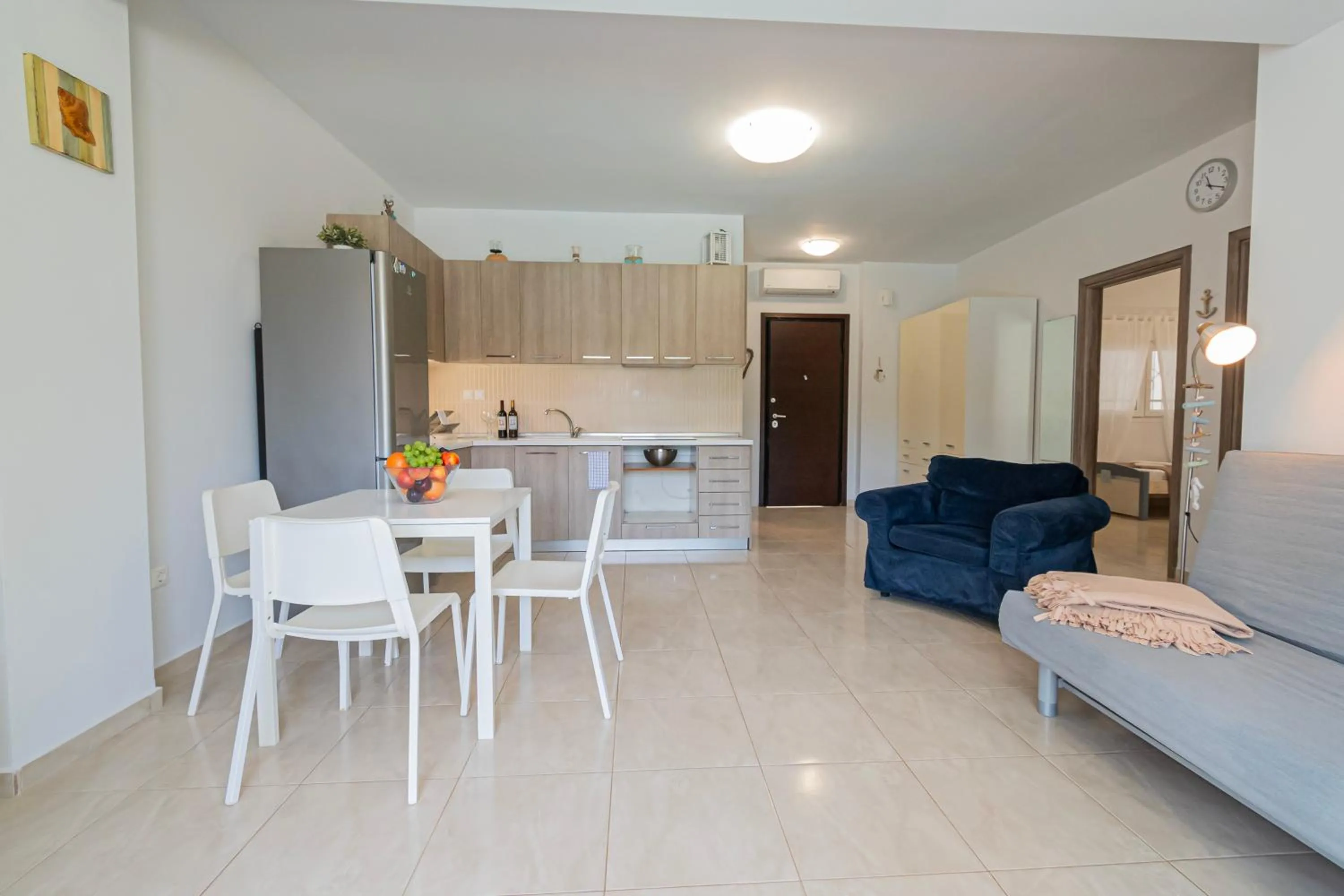 Photo of the whole room in EllinFos Apartments