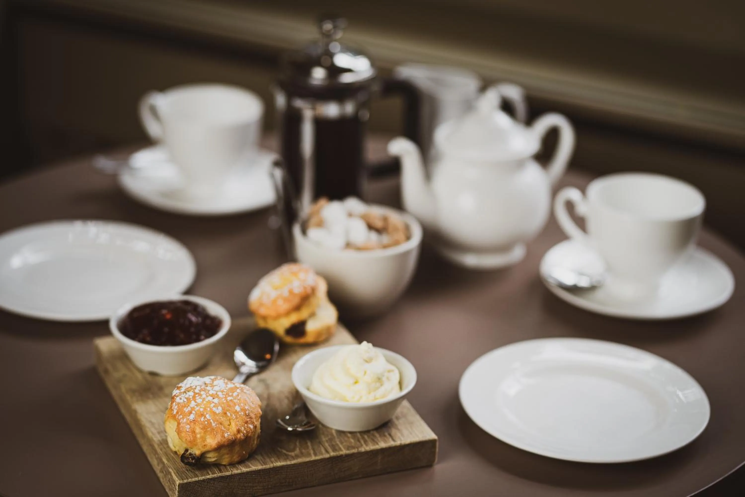 Food and drinks in Briery Wood Hotel