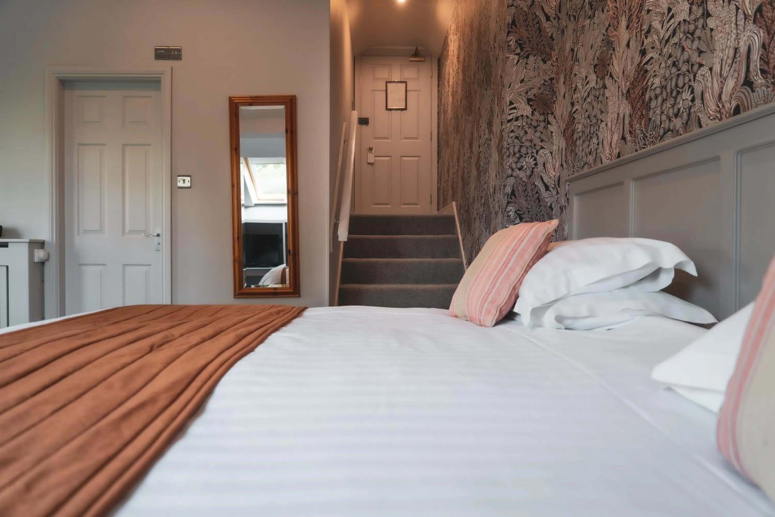 Bed in Briery Wood Hotel