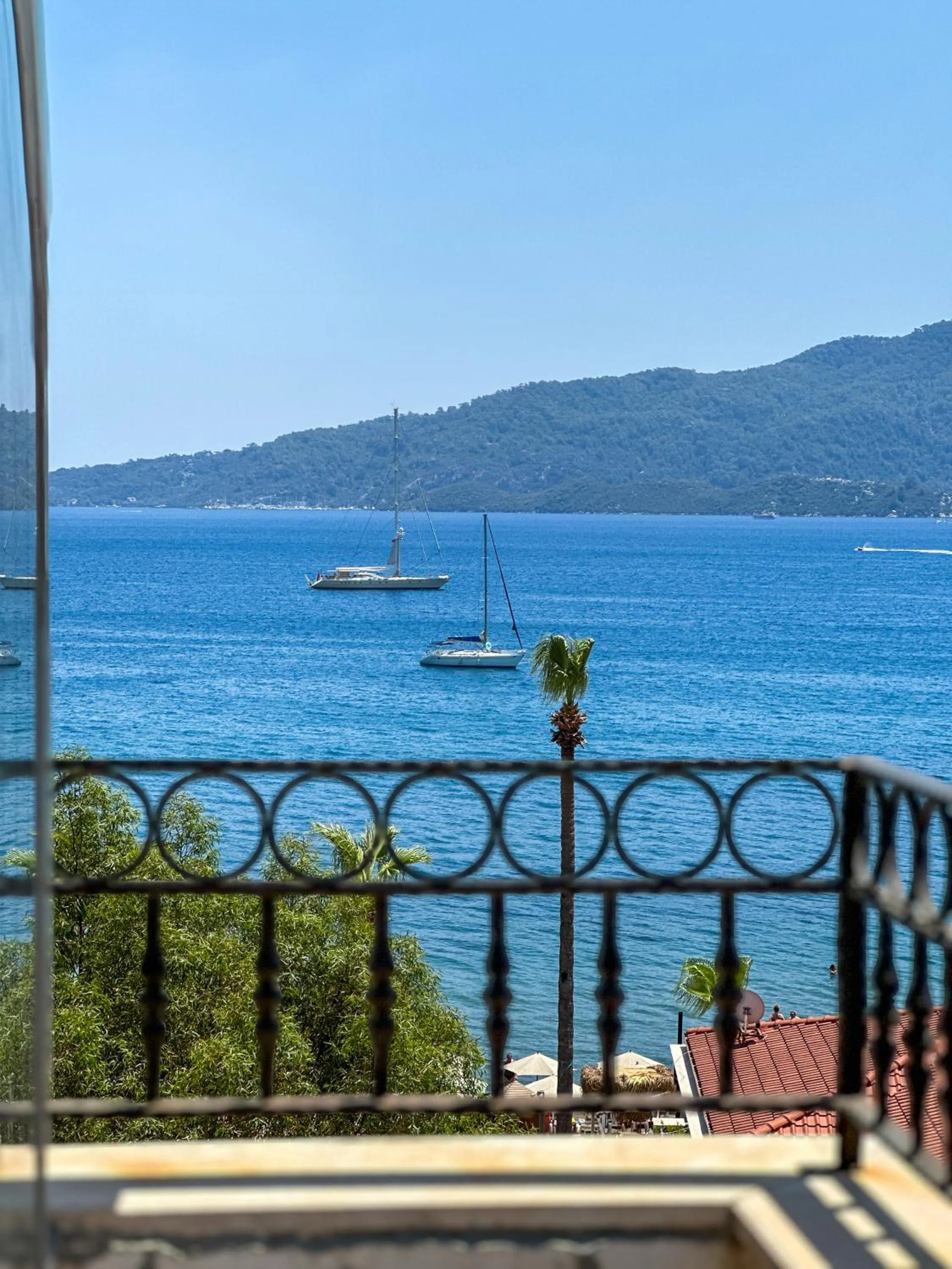 Balcony/Terrace in Aurasia Sea Side Hotel