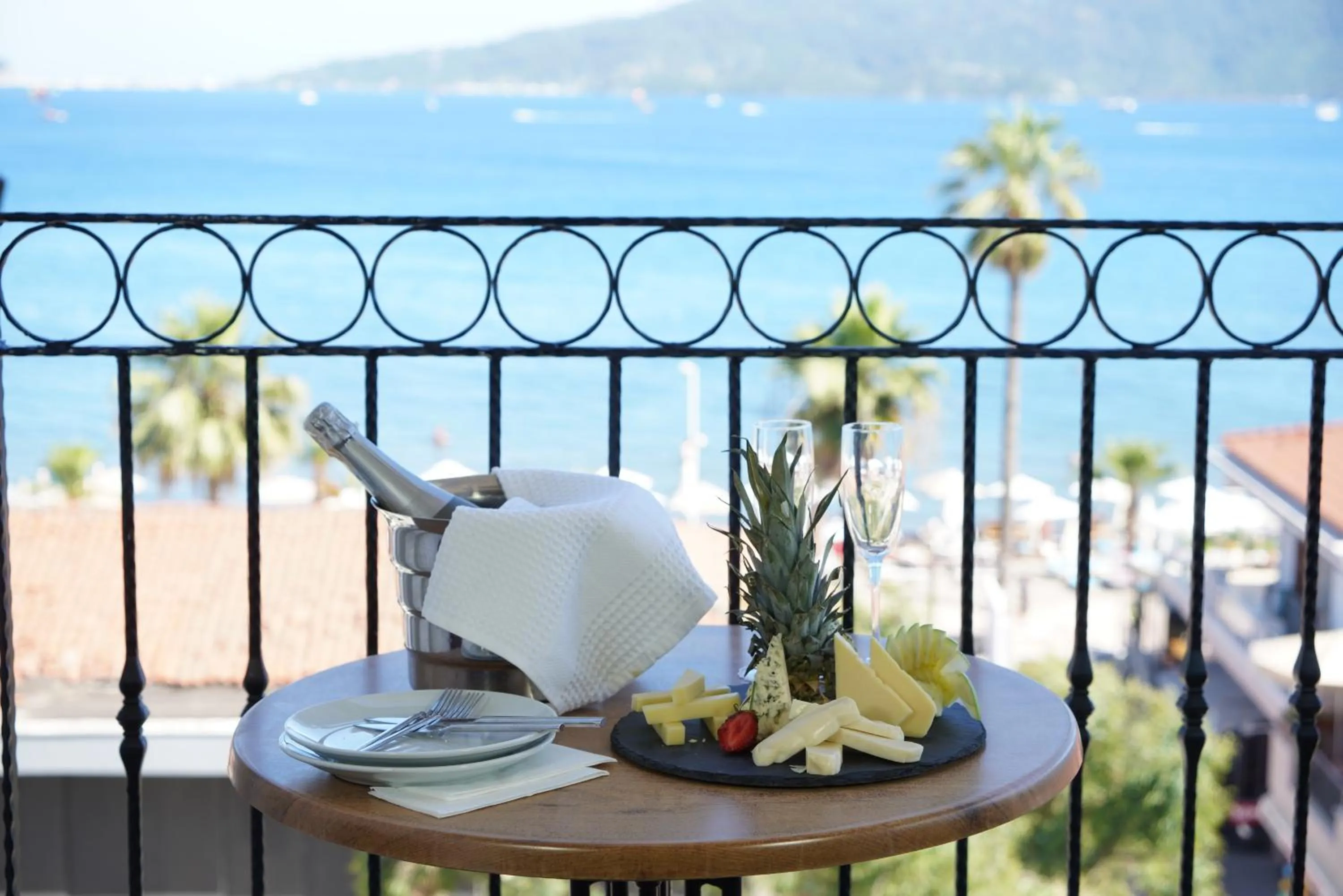 Balcony/Terrace in Aurasia Sea Side Hotel