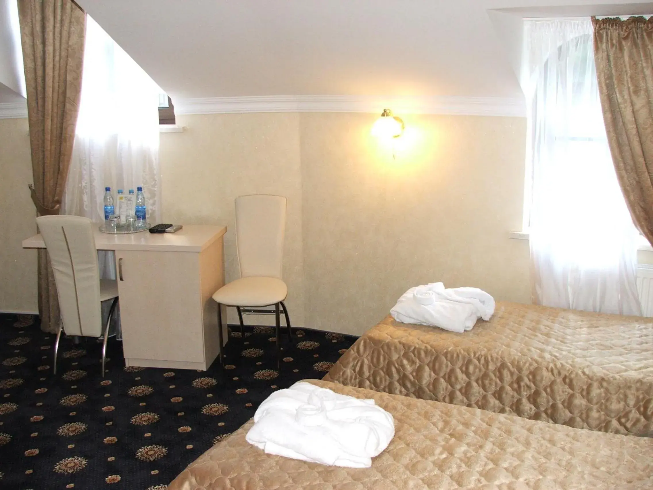 Standard Twin Room in Gonchar Hotel Standard Twin Room in Gonchar Hotel