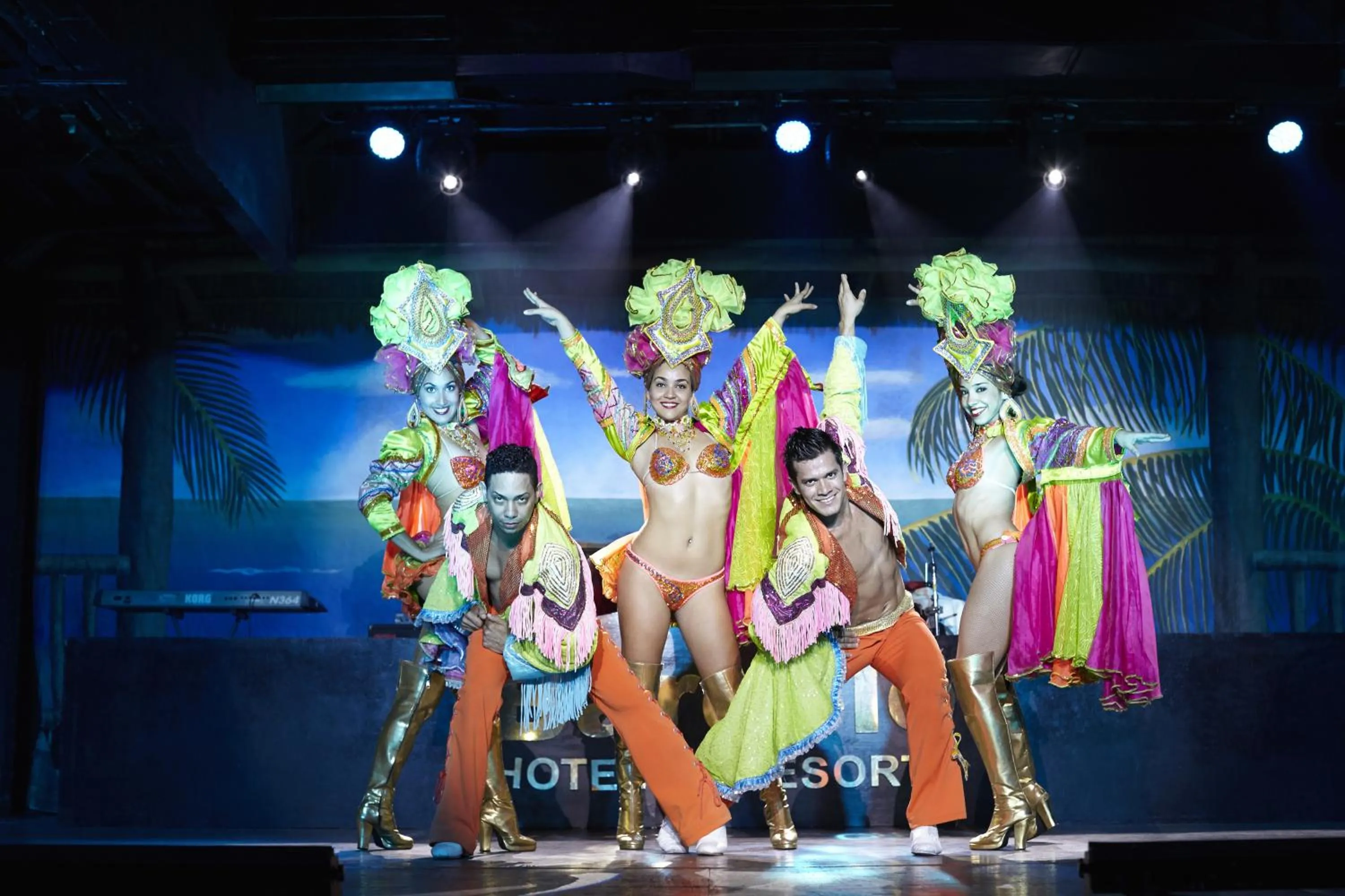 Evening entertainment in Occidental Tucancún - All Inclusive