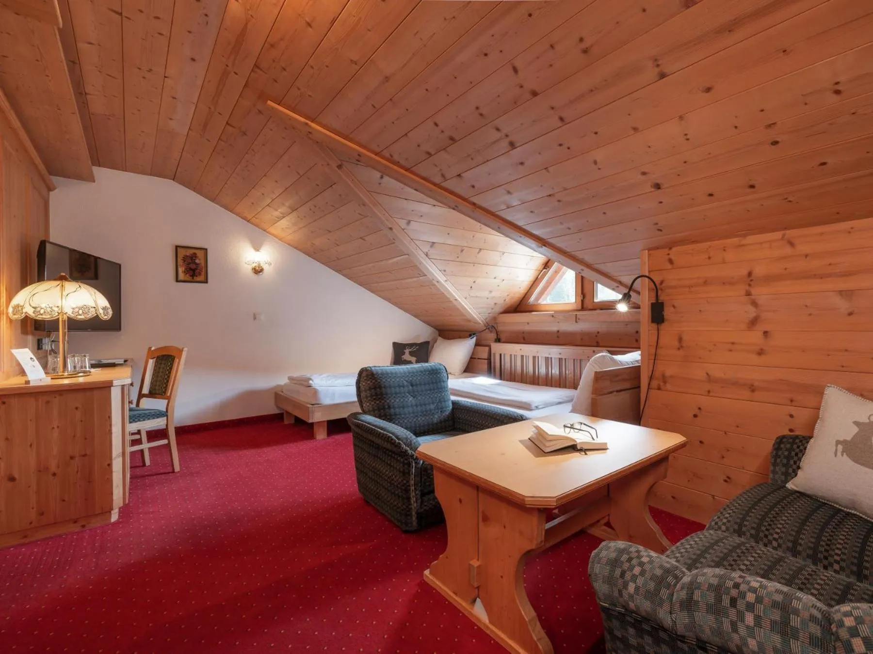 Photo of the whole room in Hotel Traube