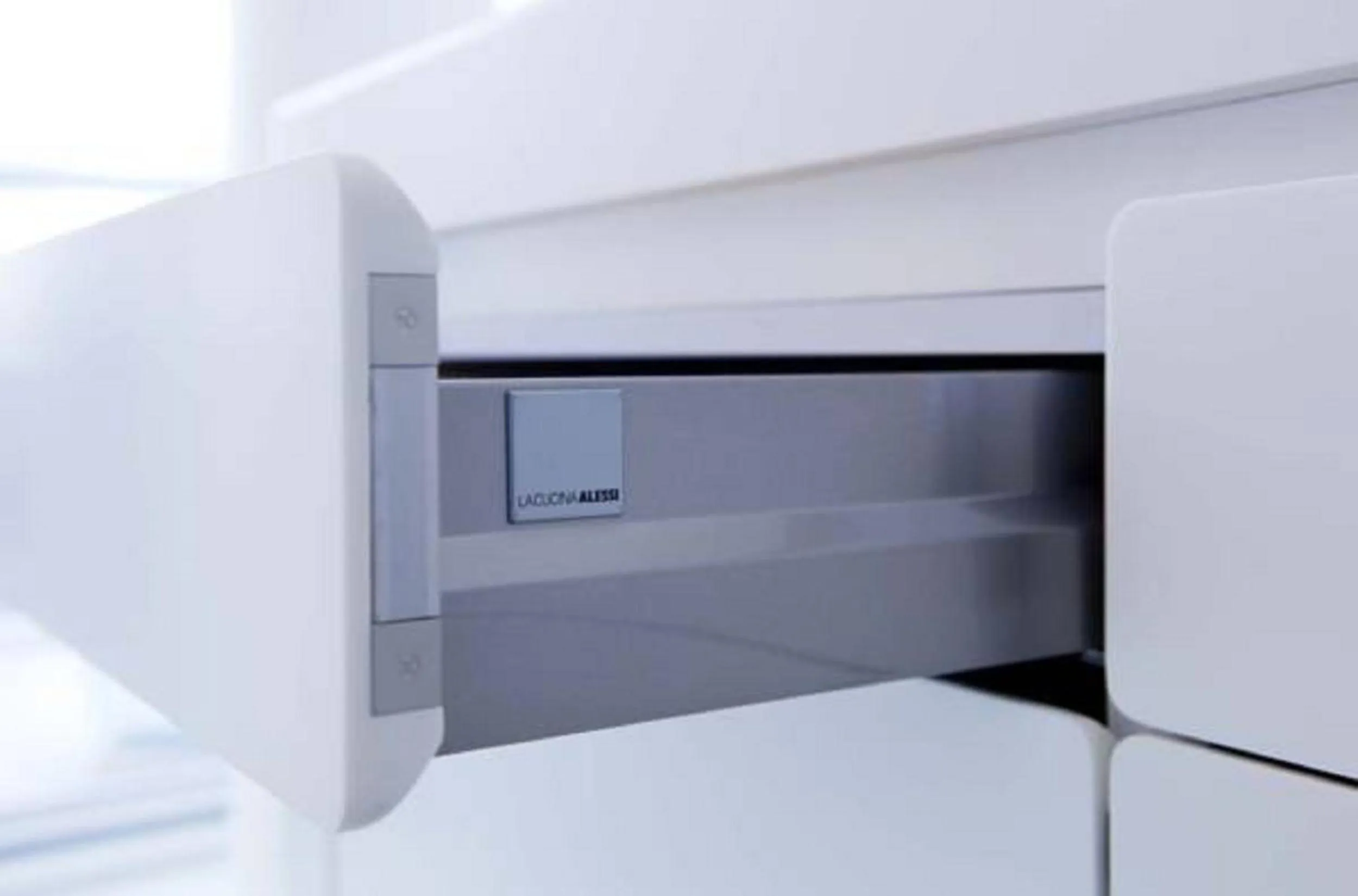 Kitchen or kitchenette, Bed in Urban Residences Rotterdam