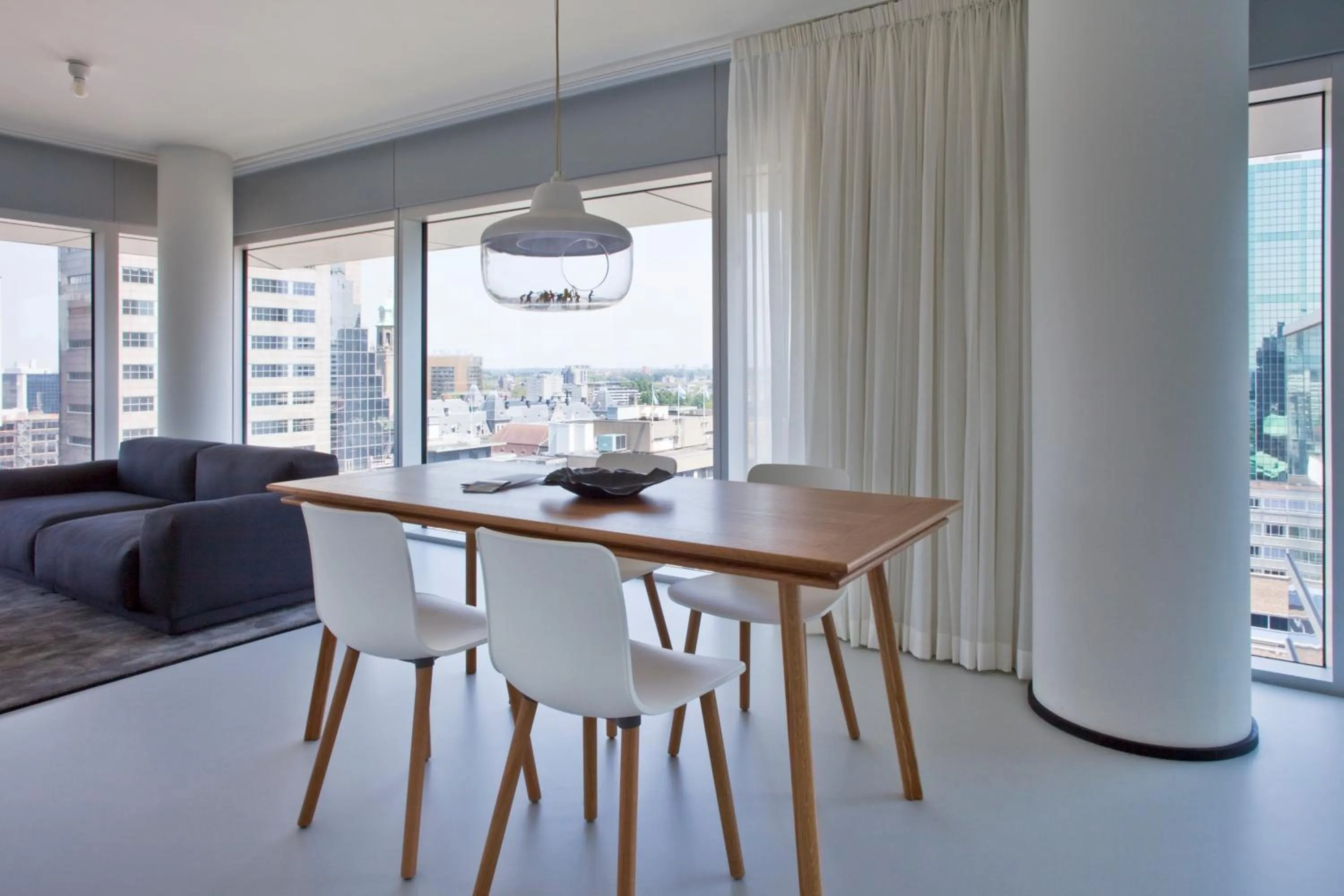 Dining area in Urban Residences Rotterdam