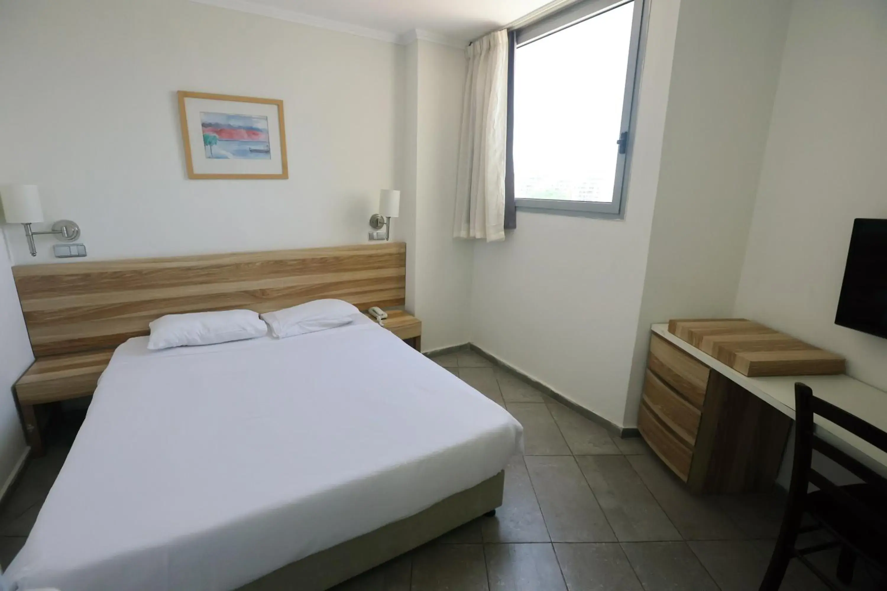 Family Suite - single occupancy in Adi Hotel Family Suite - single occupancy in Adi Hotel