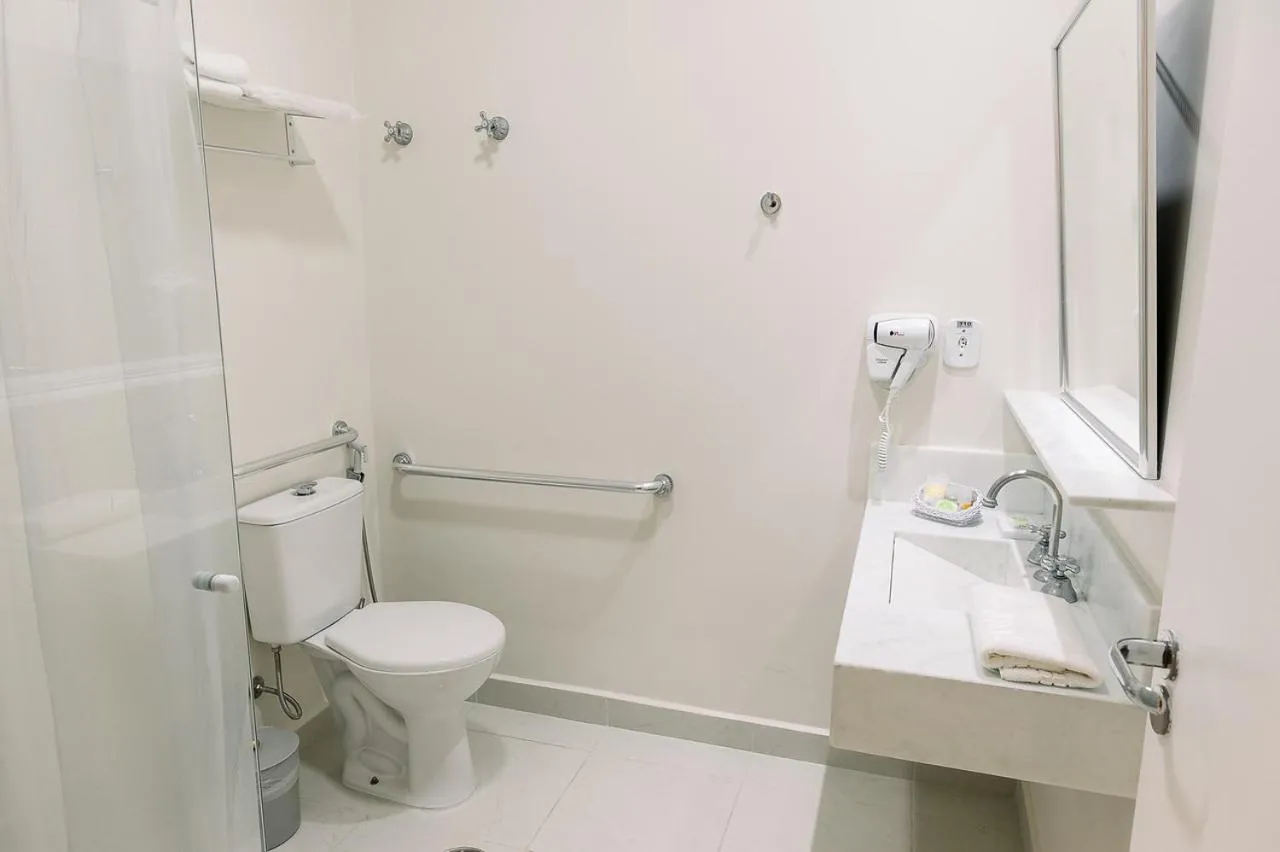 Bathroom in Guararema Parque Hotel