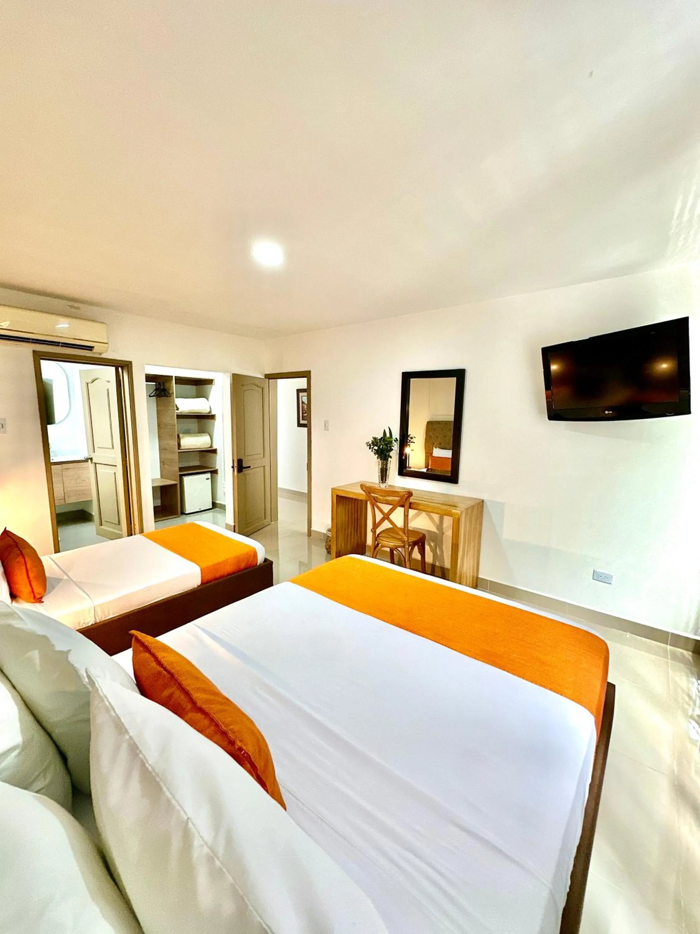 Bed in Hotel Cafe Cafe Avenida