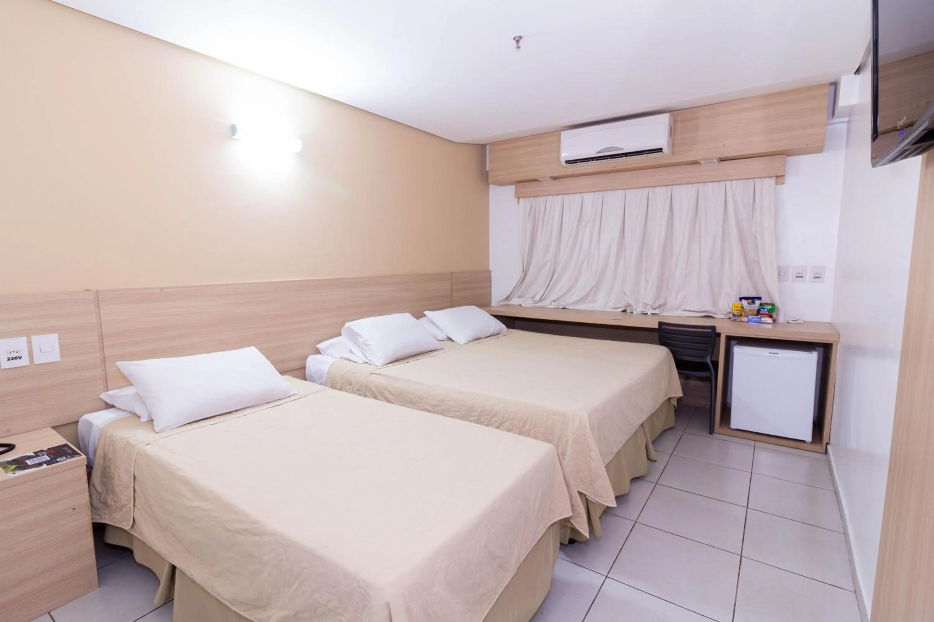 Bed in Arrey Gran Hotel