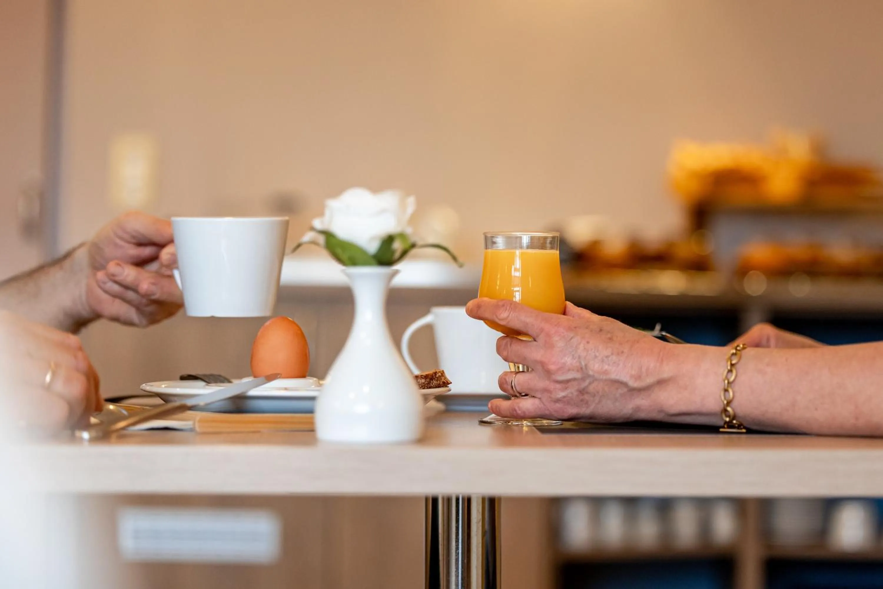 Breakfast in Le Bon Cap