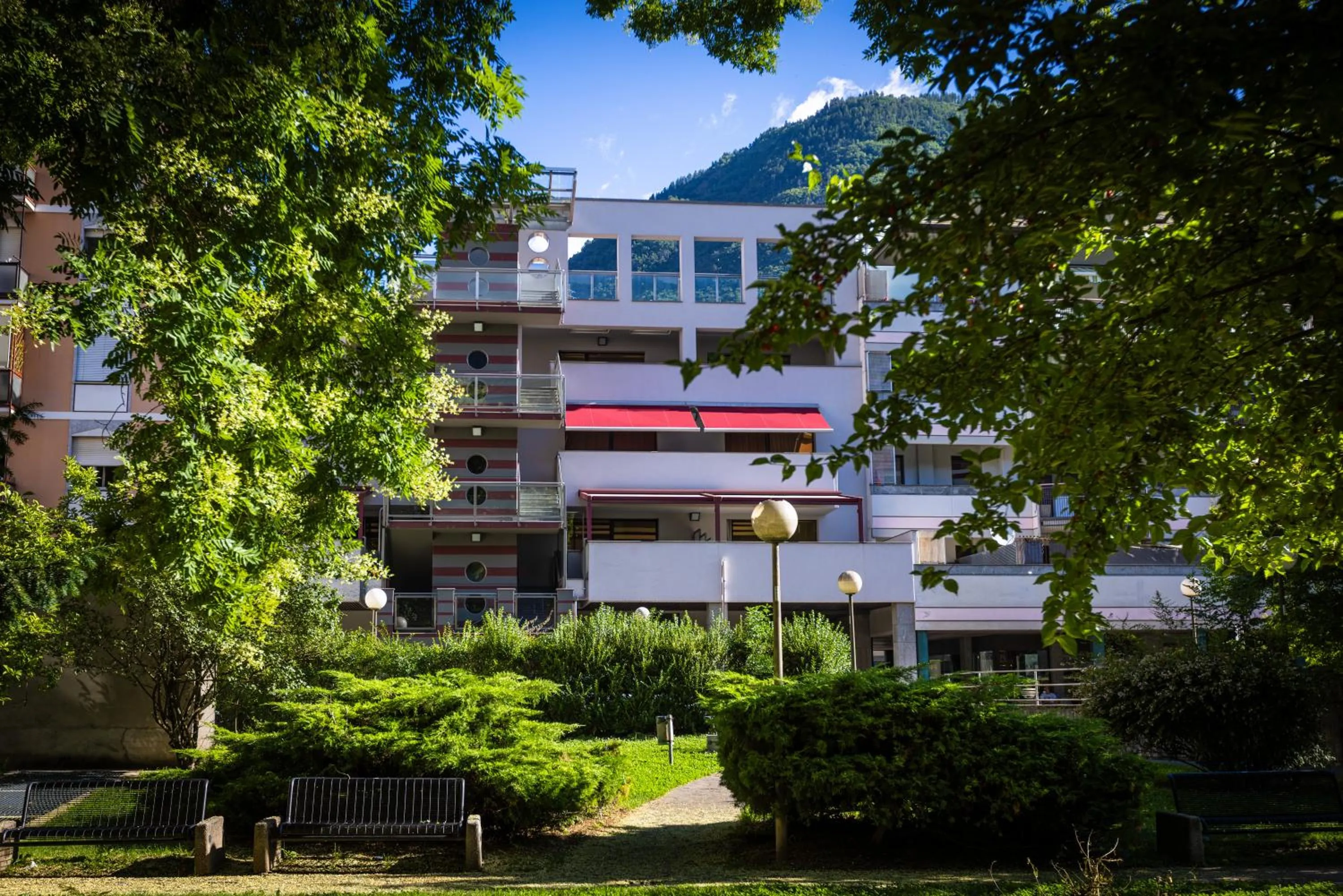 Property building in Piazzi House