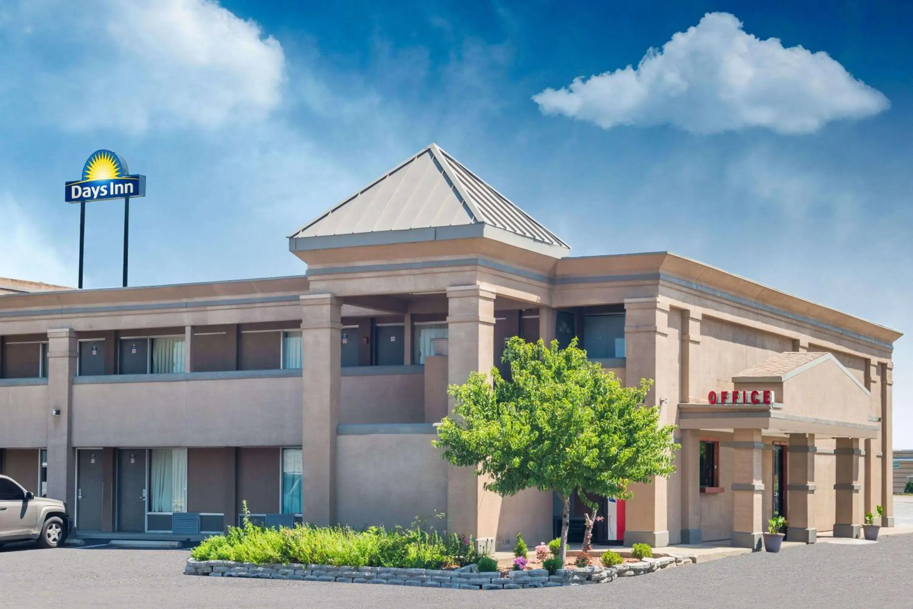 Property building in Days Inn by Wyndham Mt. Sterling Property building in Days Inn by Wyndham Mt. Sterling