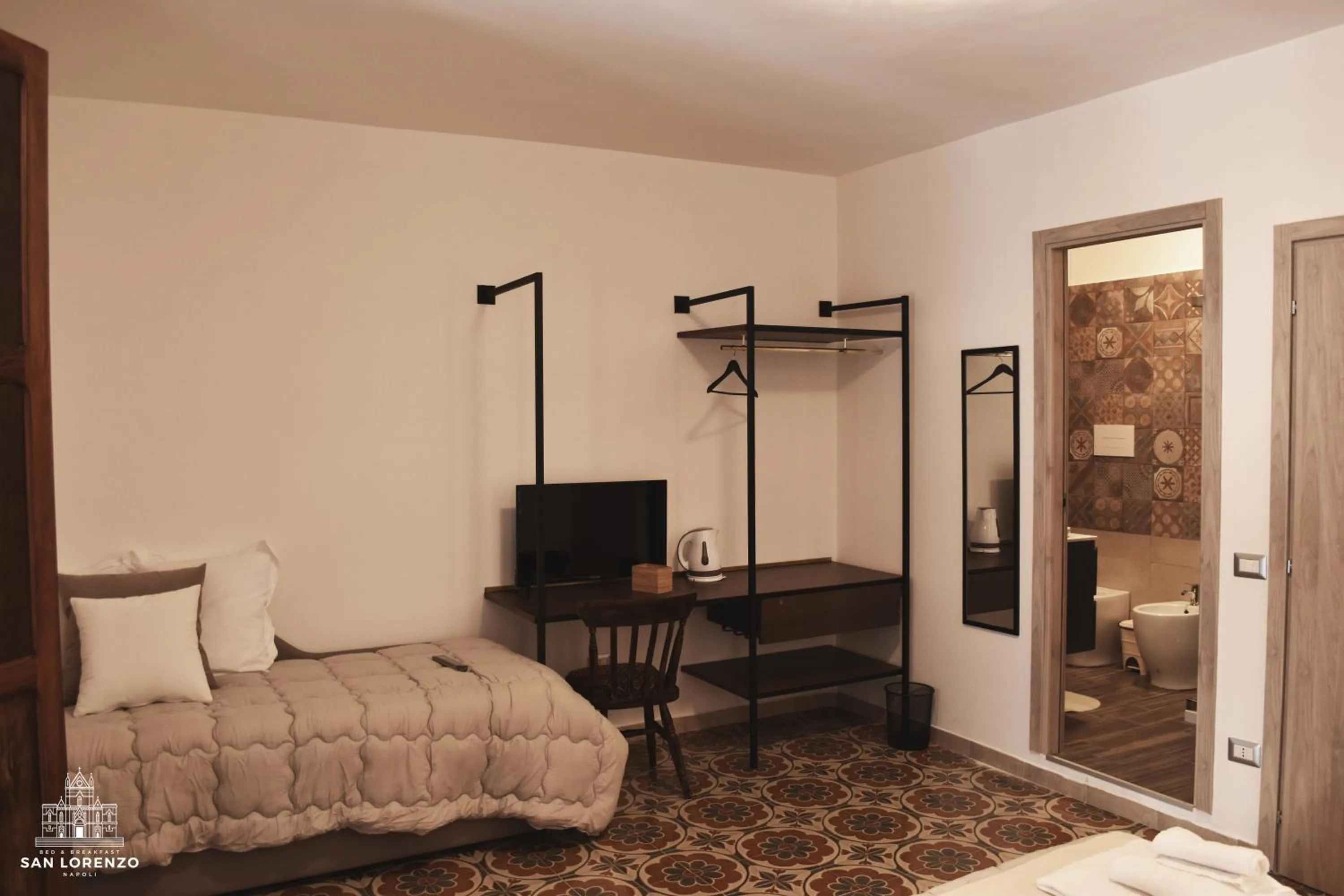 Bed in San Lorenzo's home