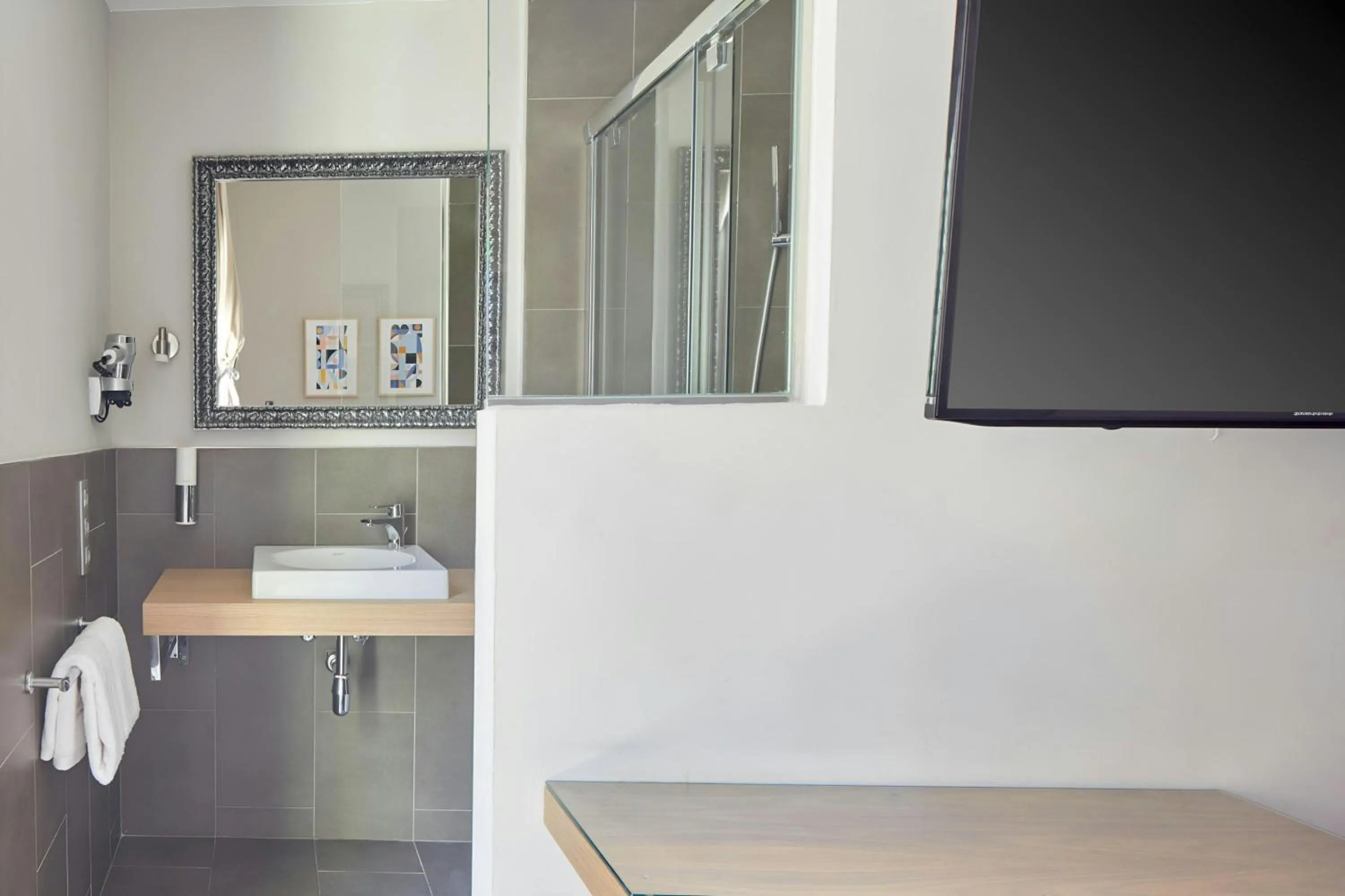 Bathroom in Hotel Vasanta