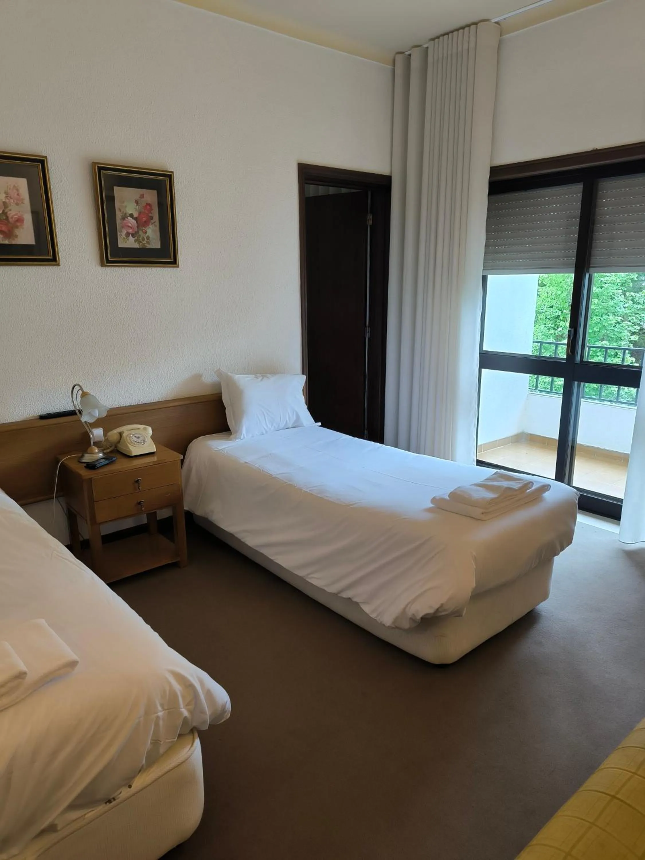 Bed in Lavanda Hotel Mira Serra