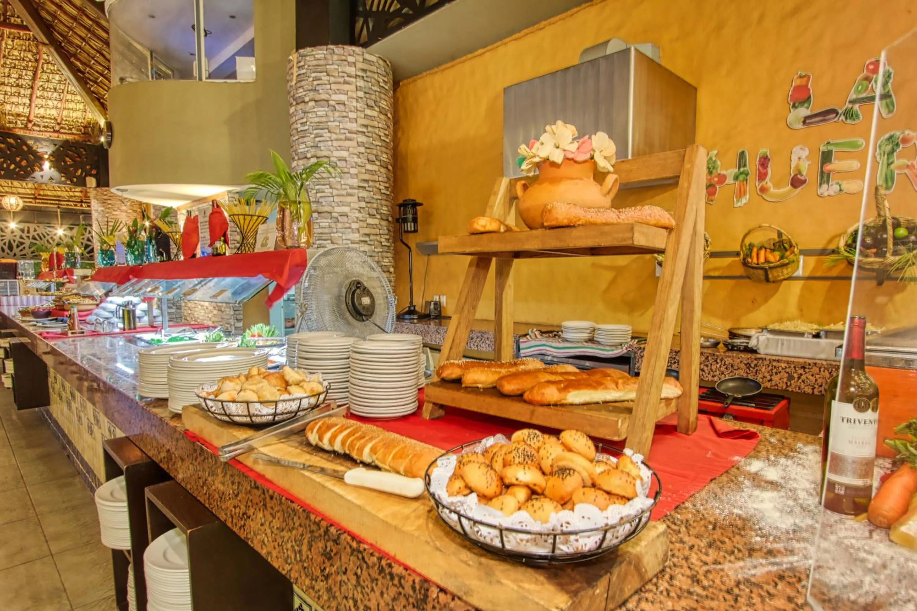 Restaurant/places to eat in Binniguenda Huatulco & Beach Club