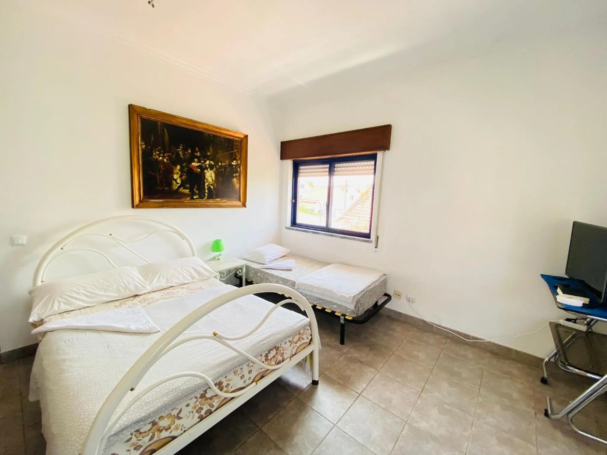 Bed in Come Inn Sesimbra