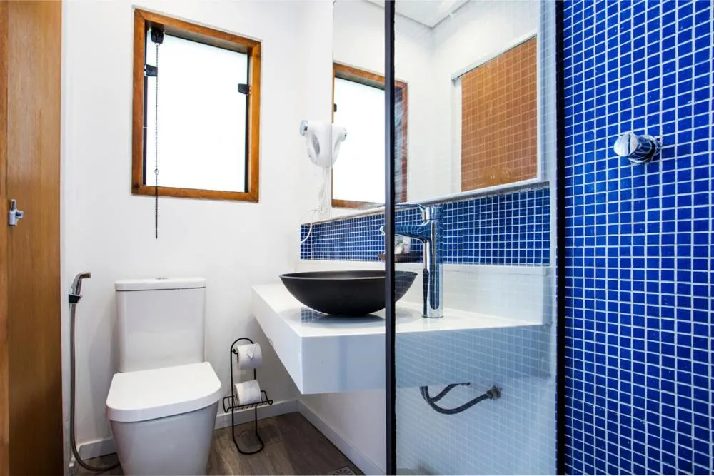 Bathroom in Pousada Armação de Camburi