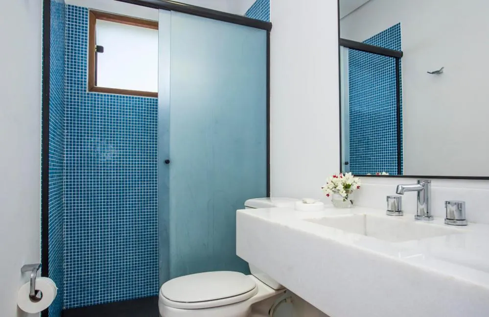 Bathroom in Pousada Armação de Camburi